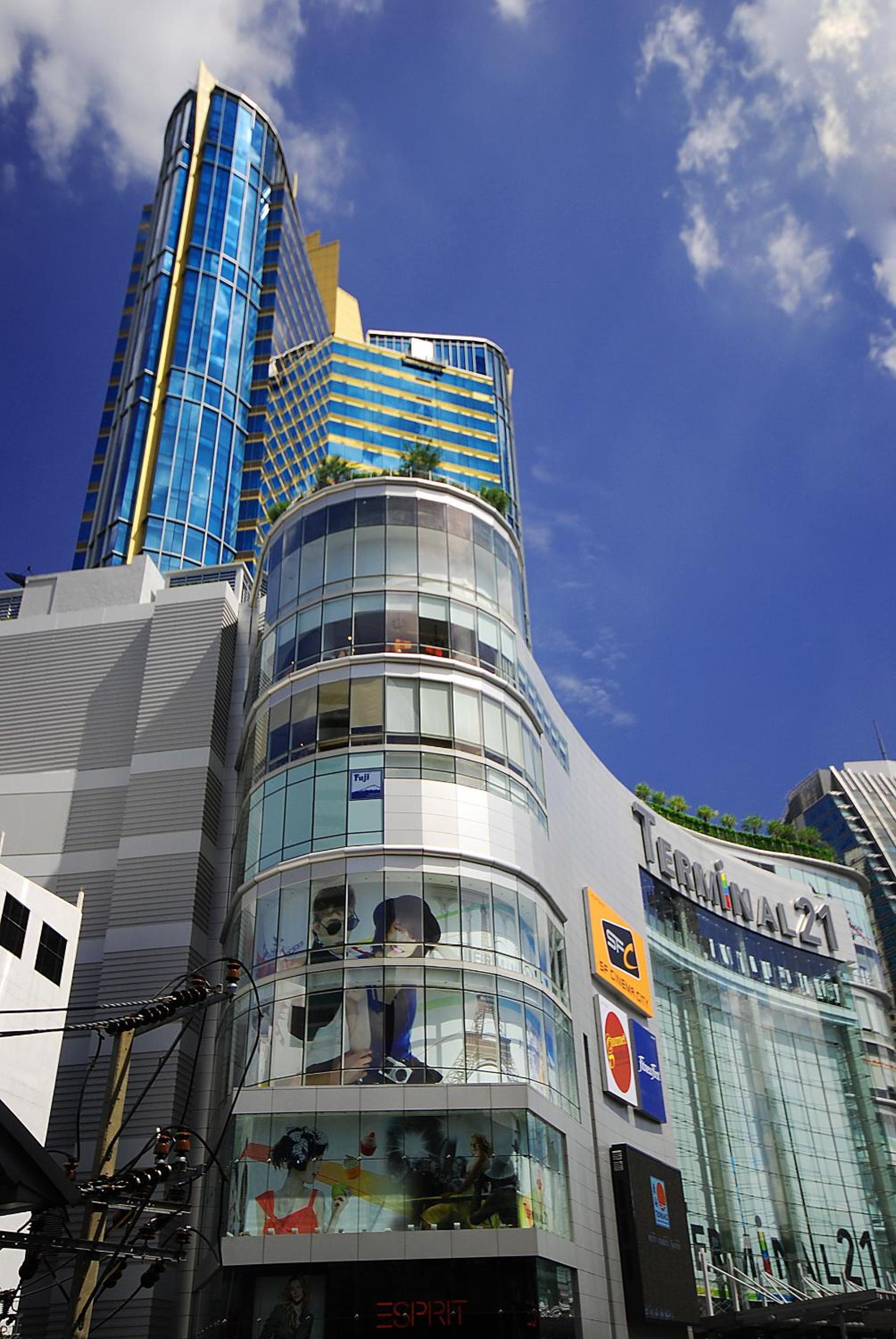 Adelphi Grande Sukhumvit
