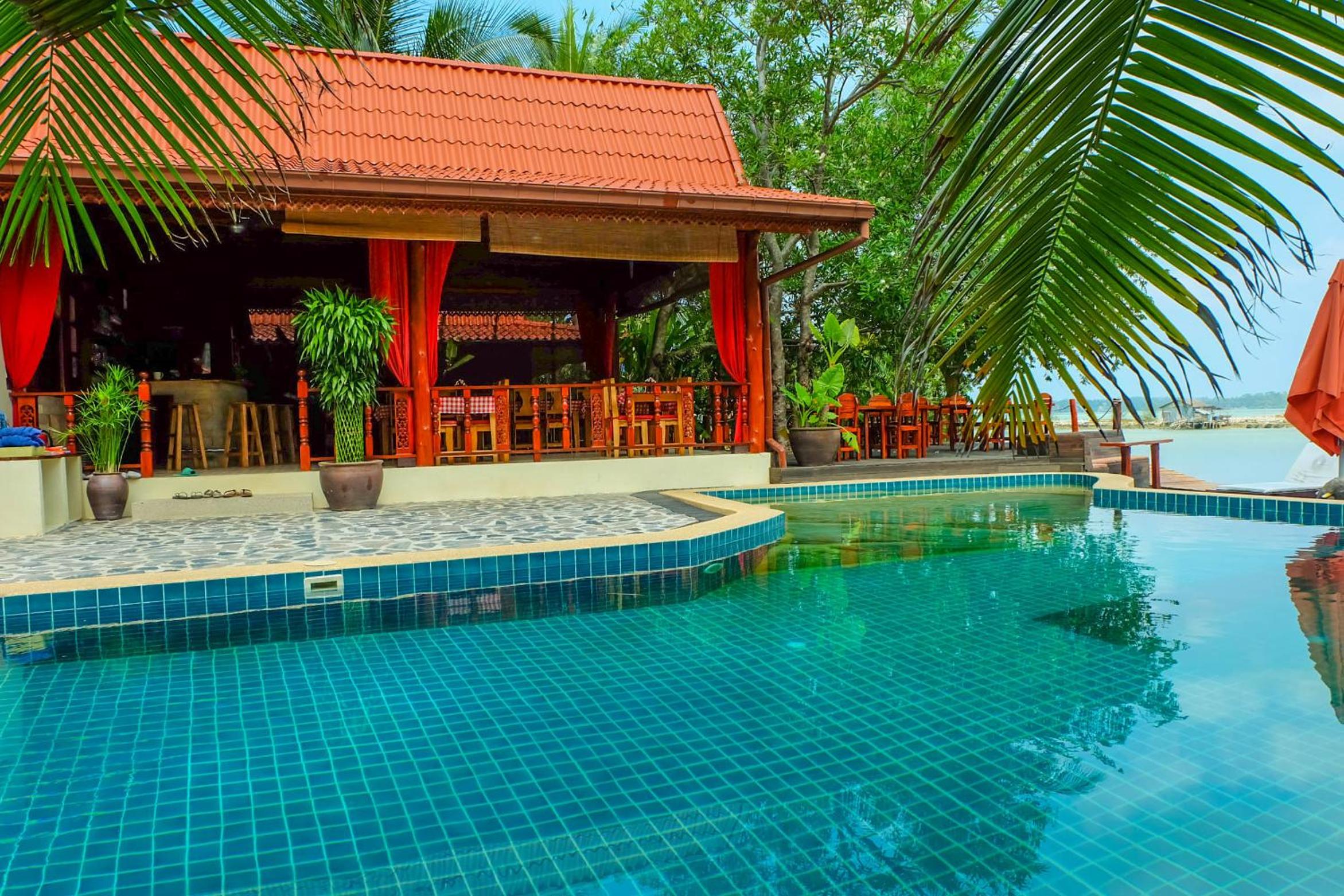 Cyana Resort