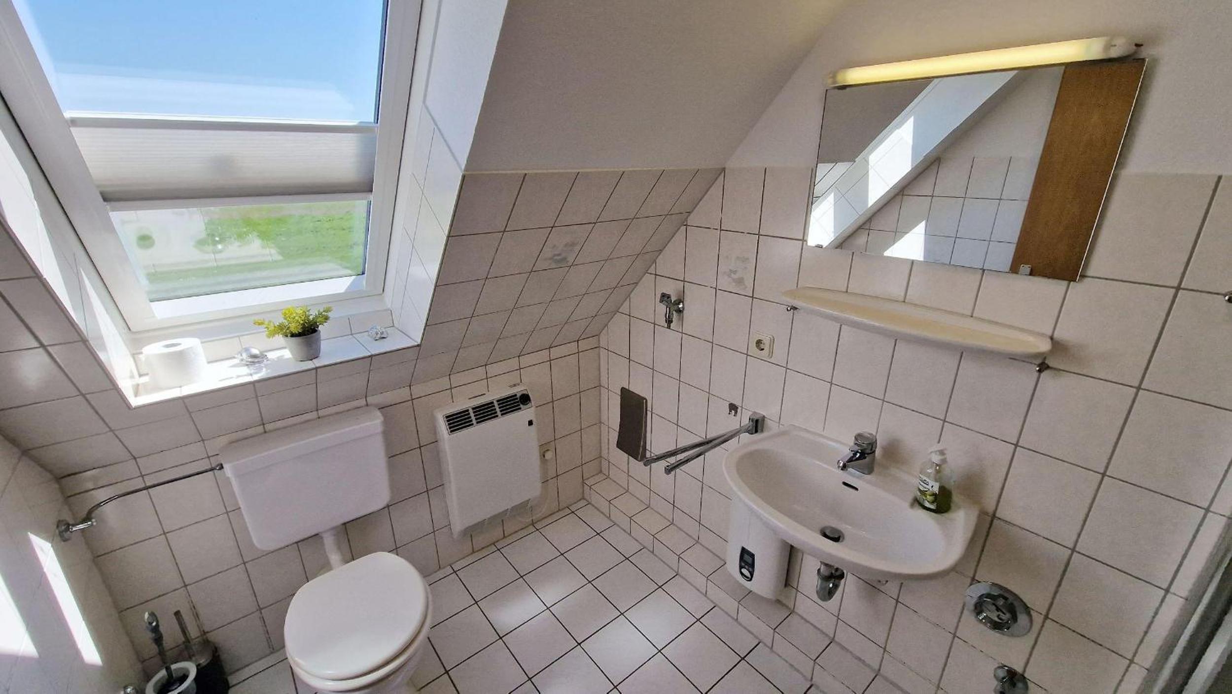 Haus-Trischen-Whg-04 view 3