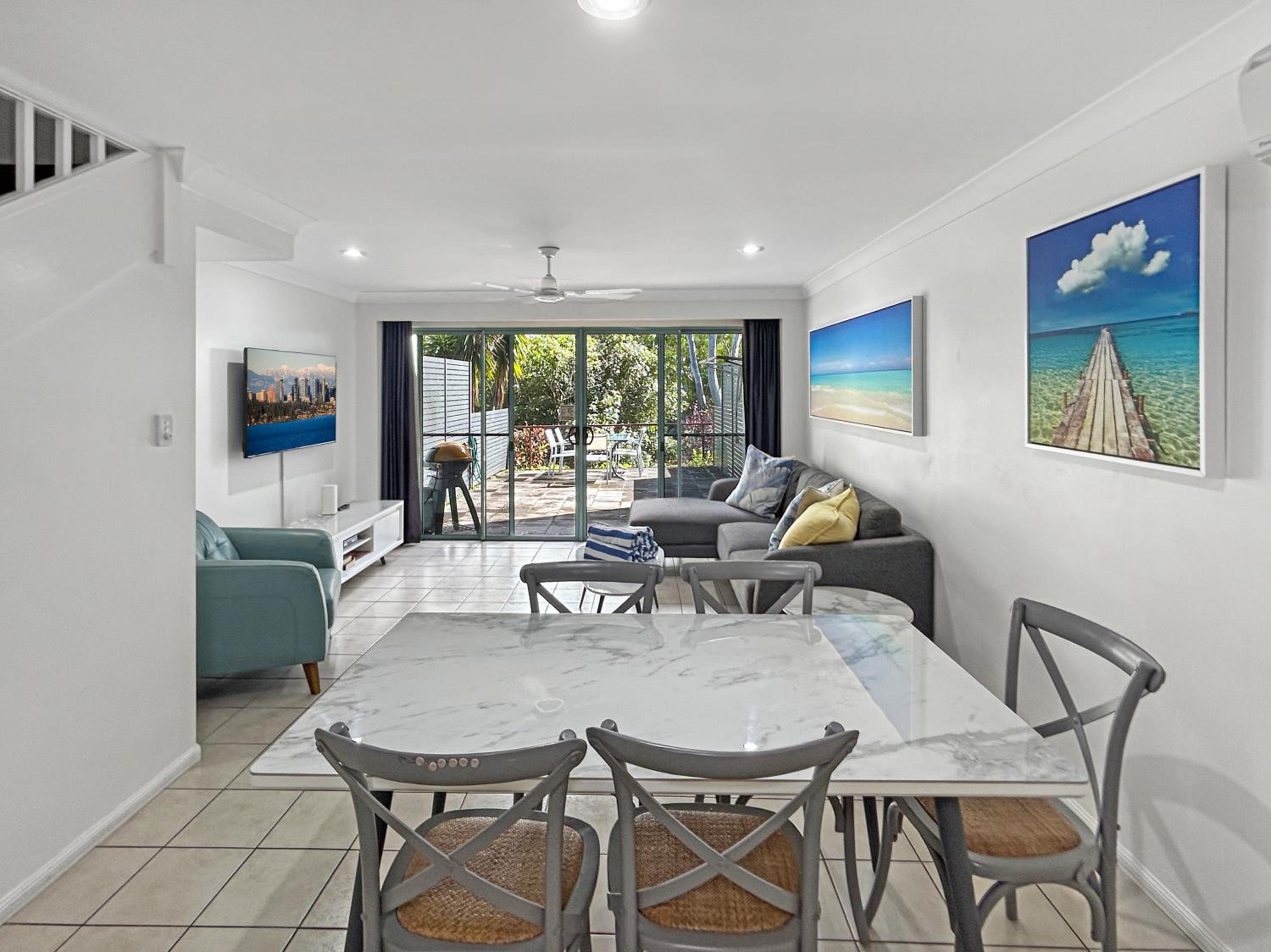 Sunset Waters Apartments