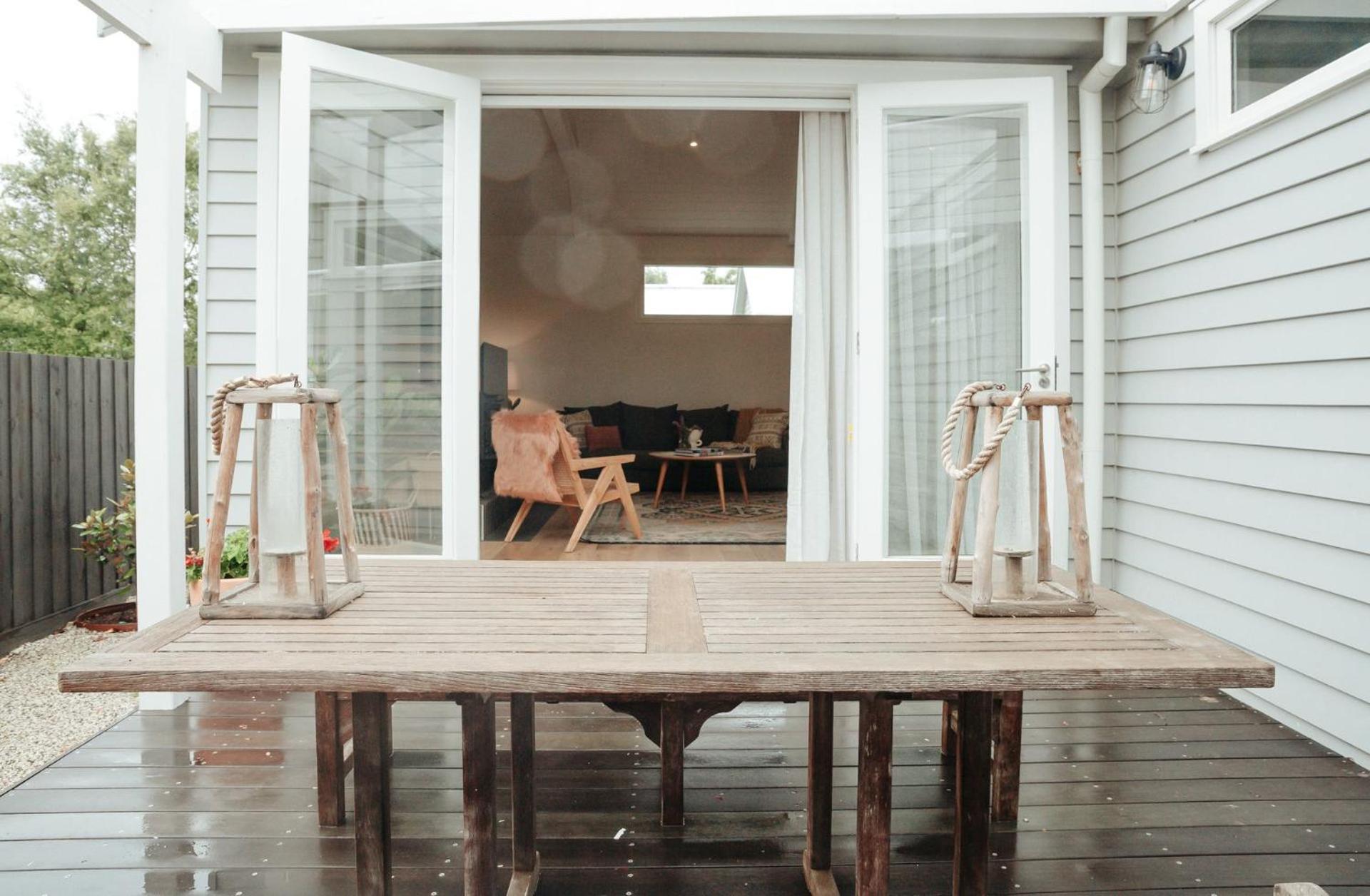 Dorothea- stylishly designed home in Trentham