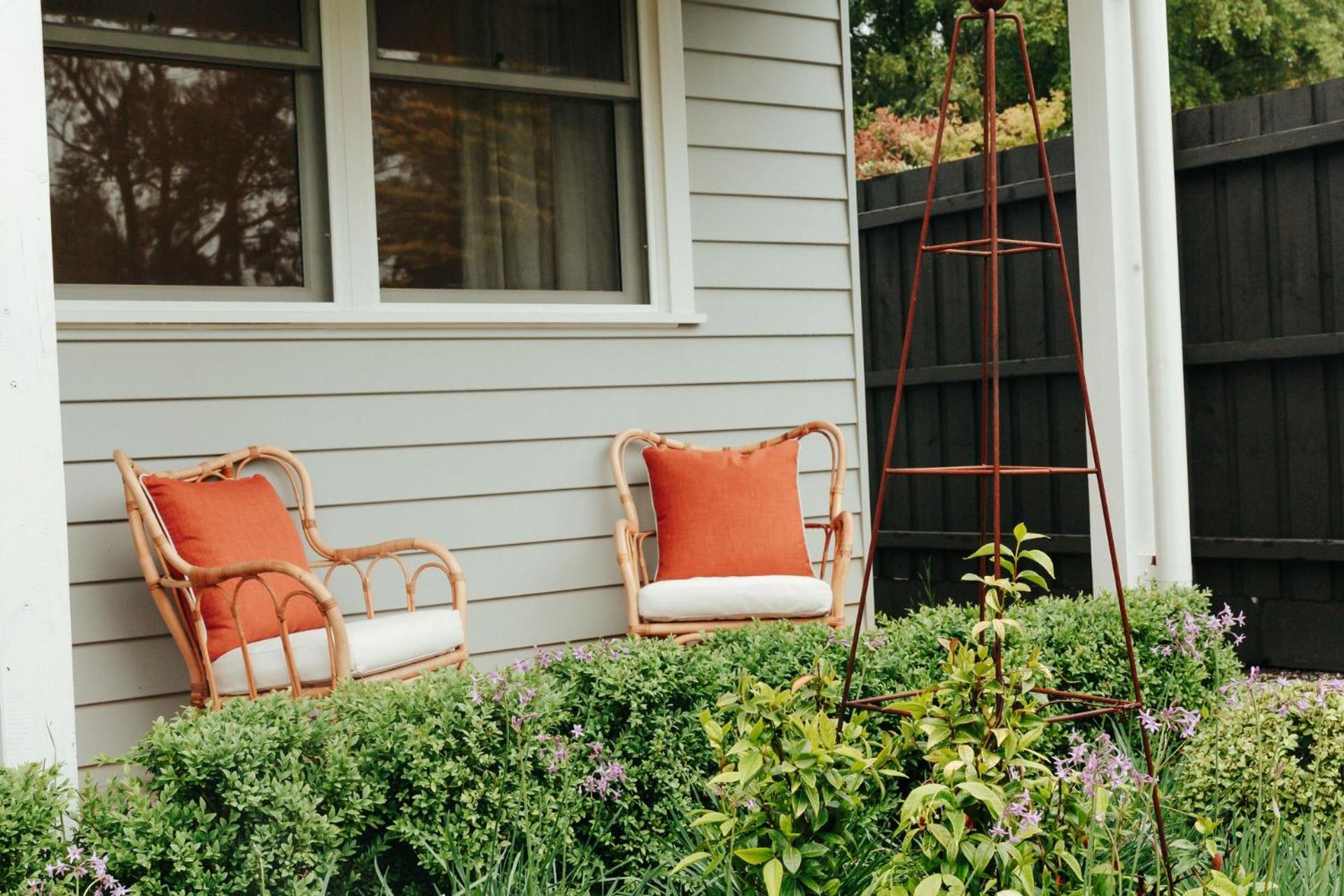 Dorothea- stylishly designed home in Trentham