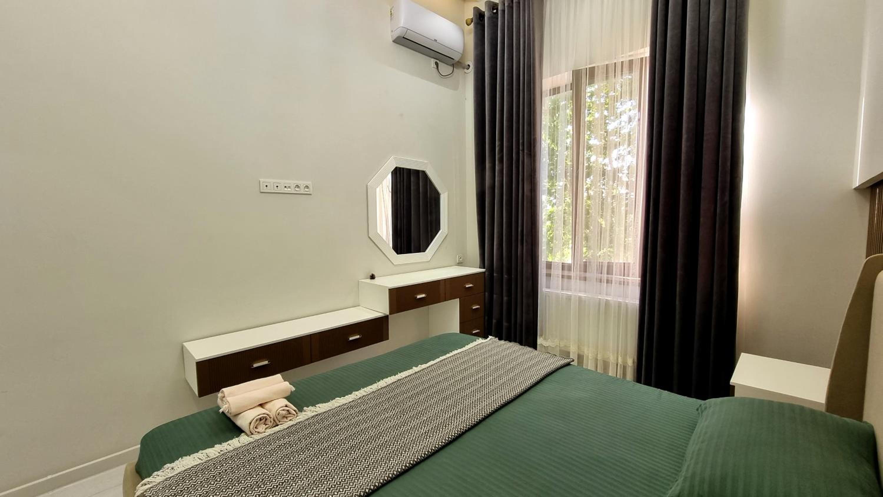 home hotel uz