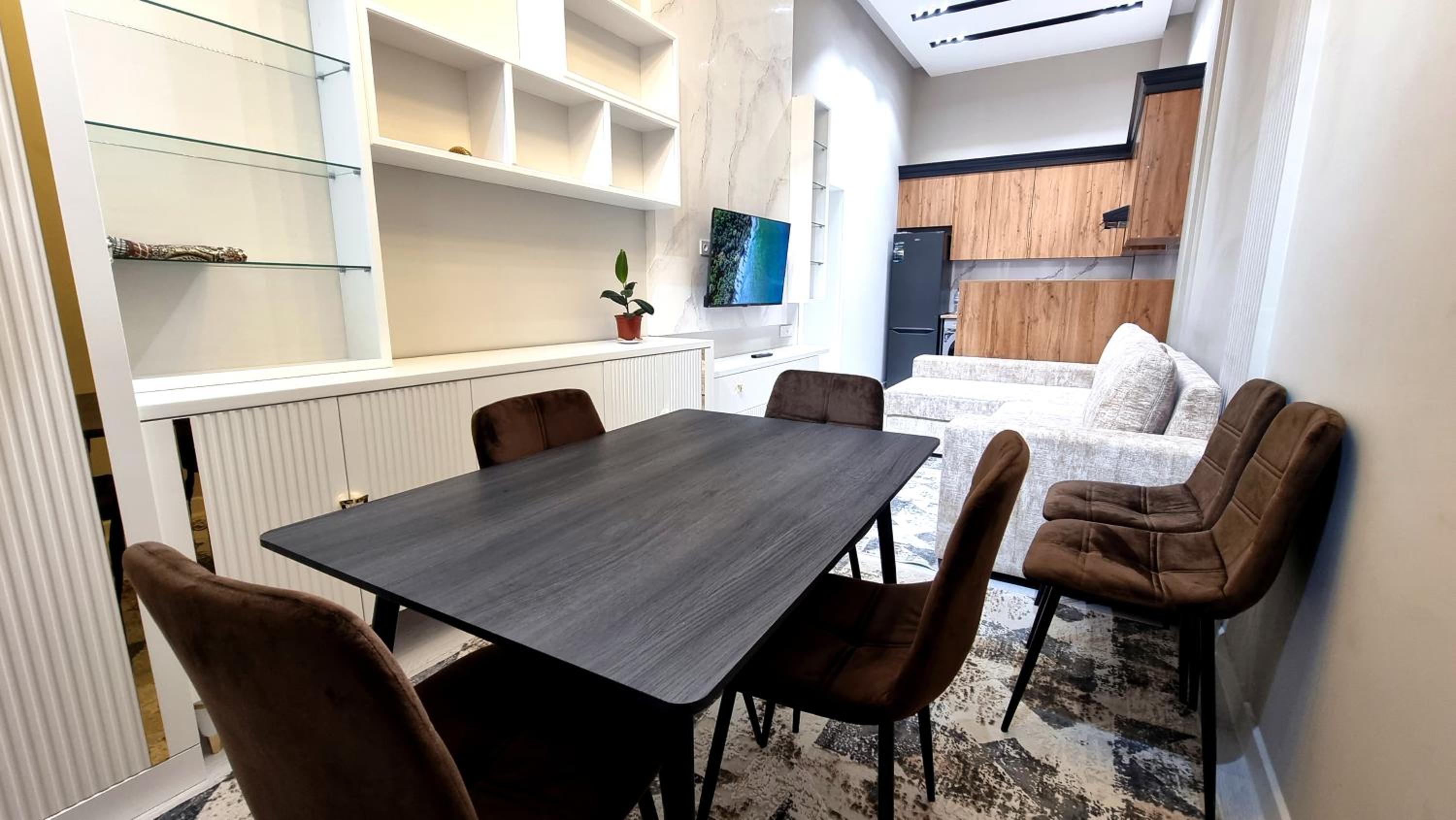 home hotel uz
