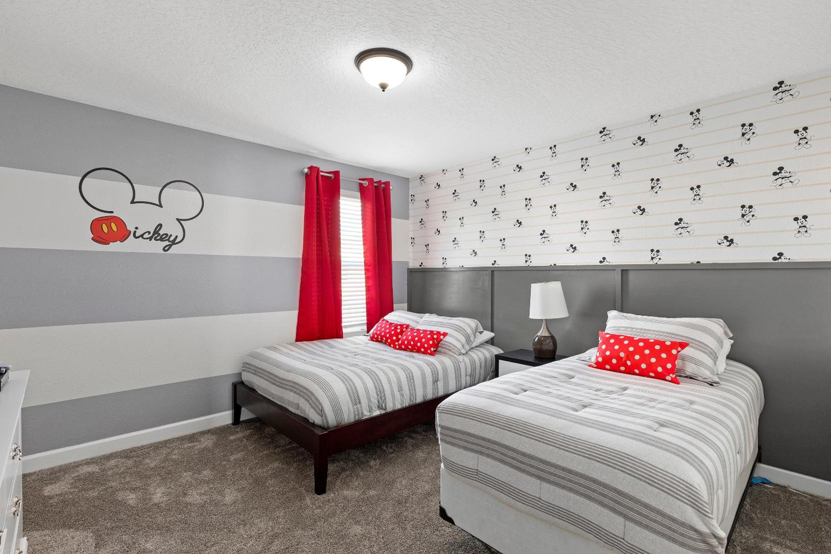 Family Reunion 10BR Villa Pool/SPA Near Disney! view 5