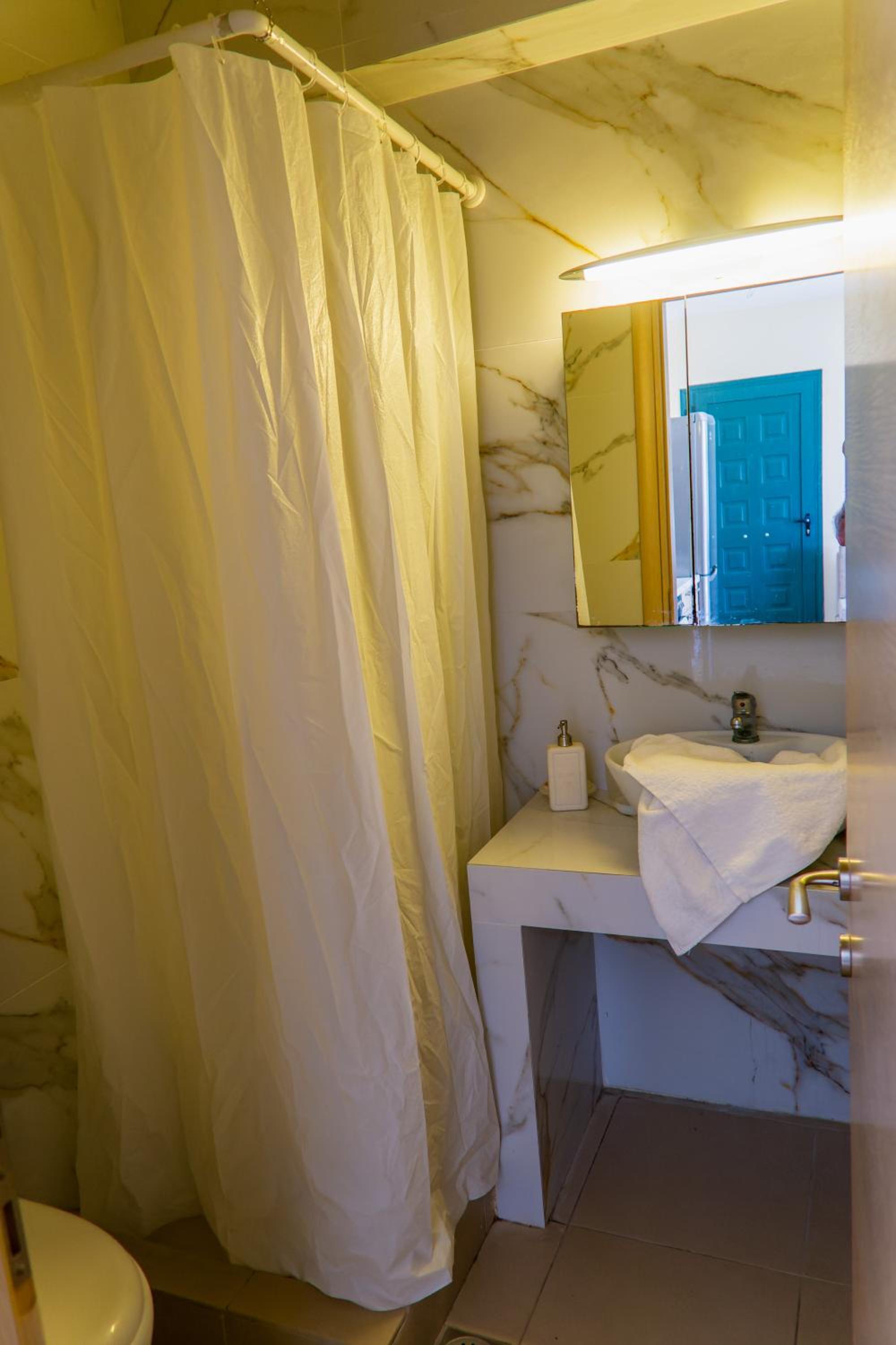 agnadi hotel