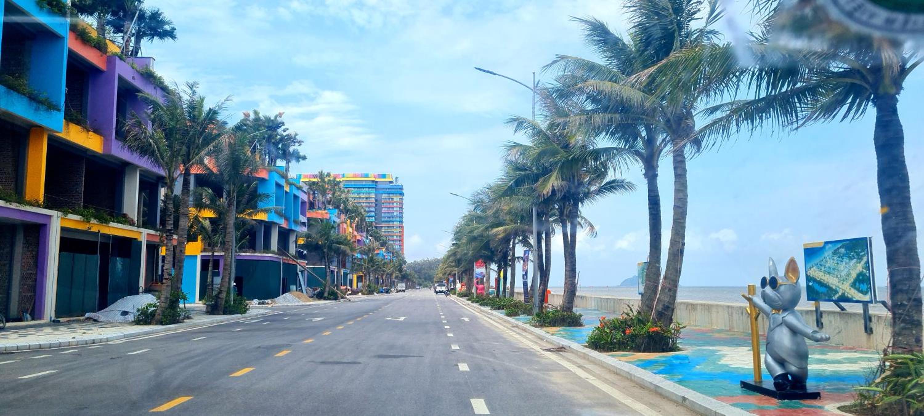Rainbow House - Ibiza Flamingo Hải Tiến