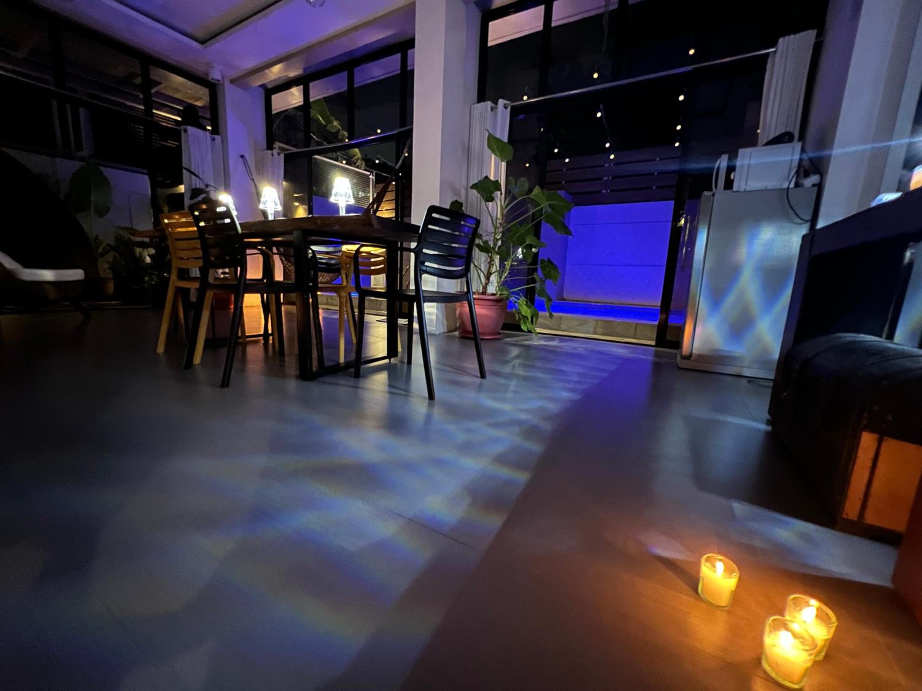 lounge