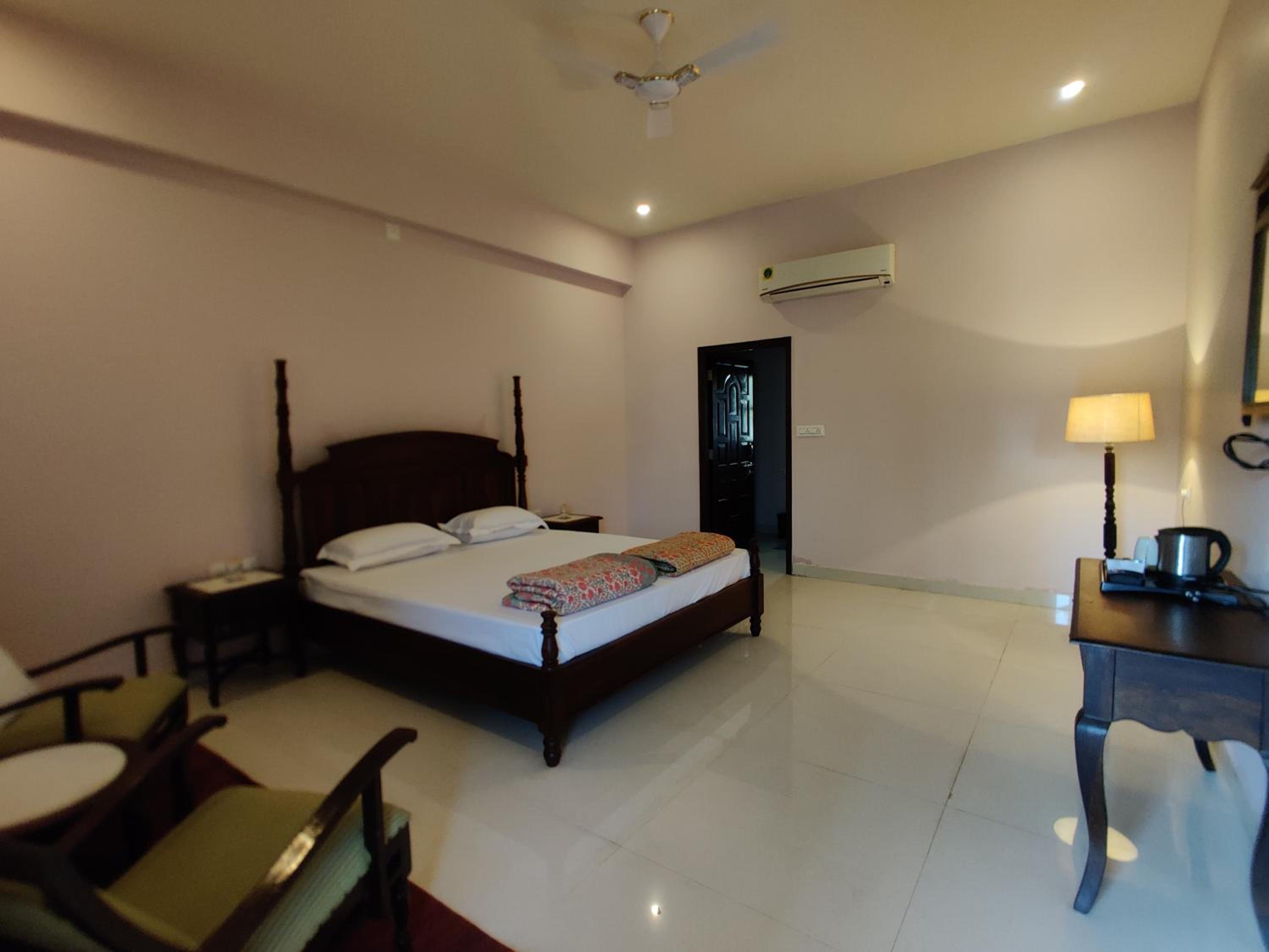 The Pavilion Udaipur - A Luxury Pet Friendly Stay in Udaipur view 3