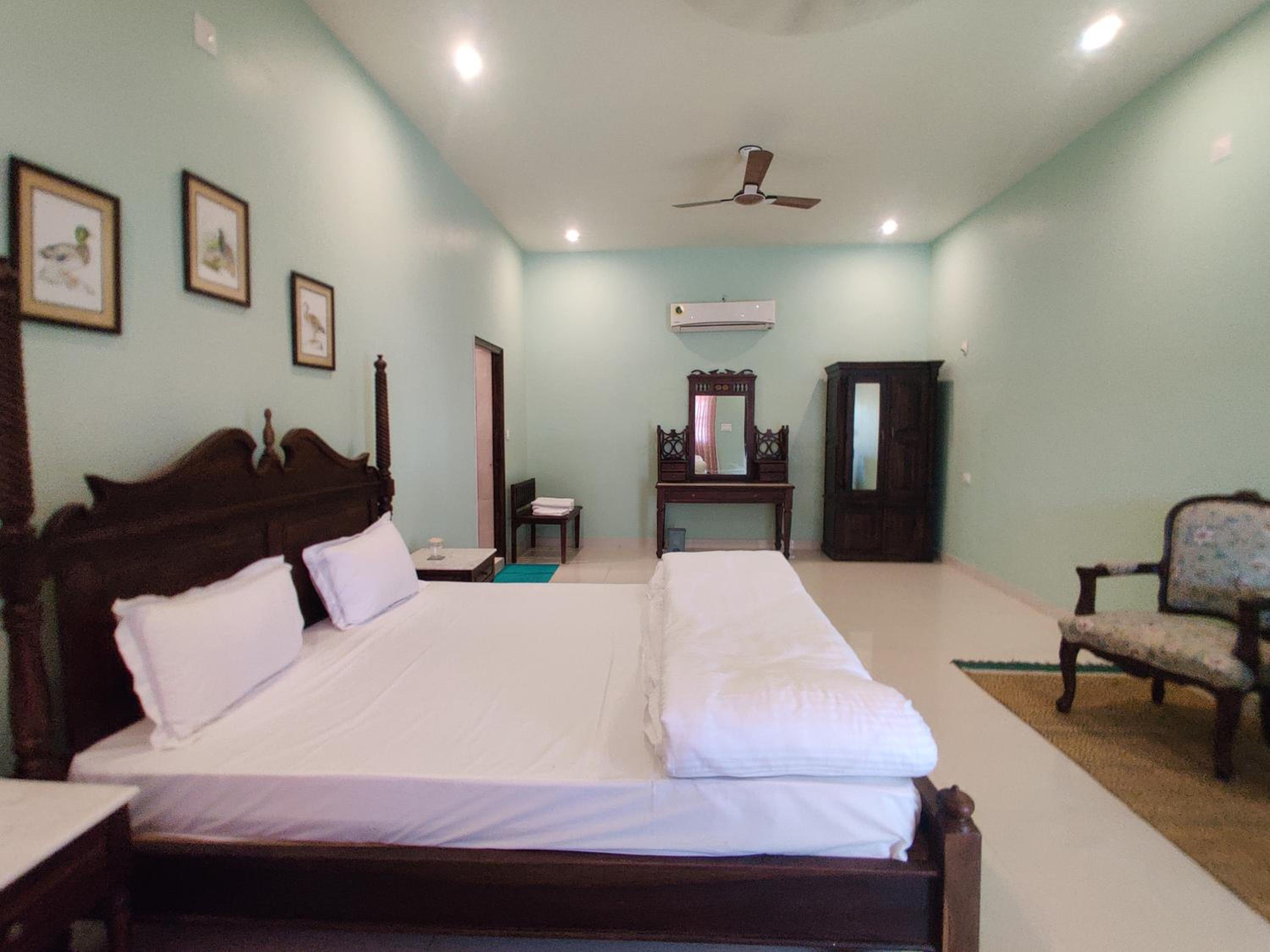 The Pavilion Udaipur - A Luxury Pet Friendly Stay in Udaipur view 2