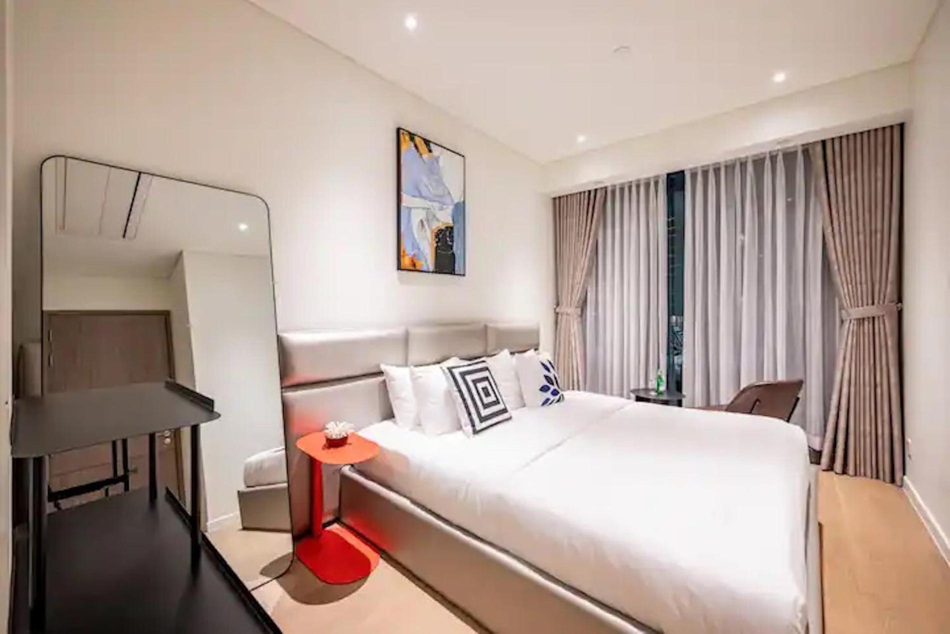 The Opera Apartment Cental Saigon Free Pool-Gym-Sauna Room- Golf Mini