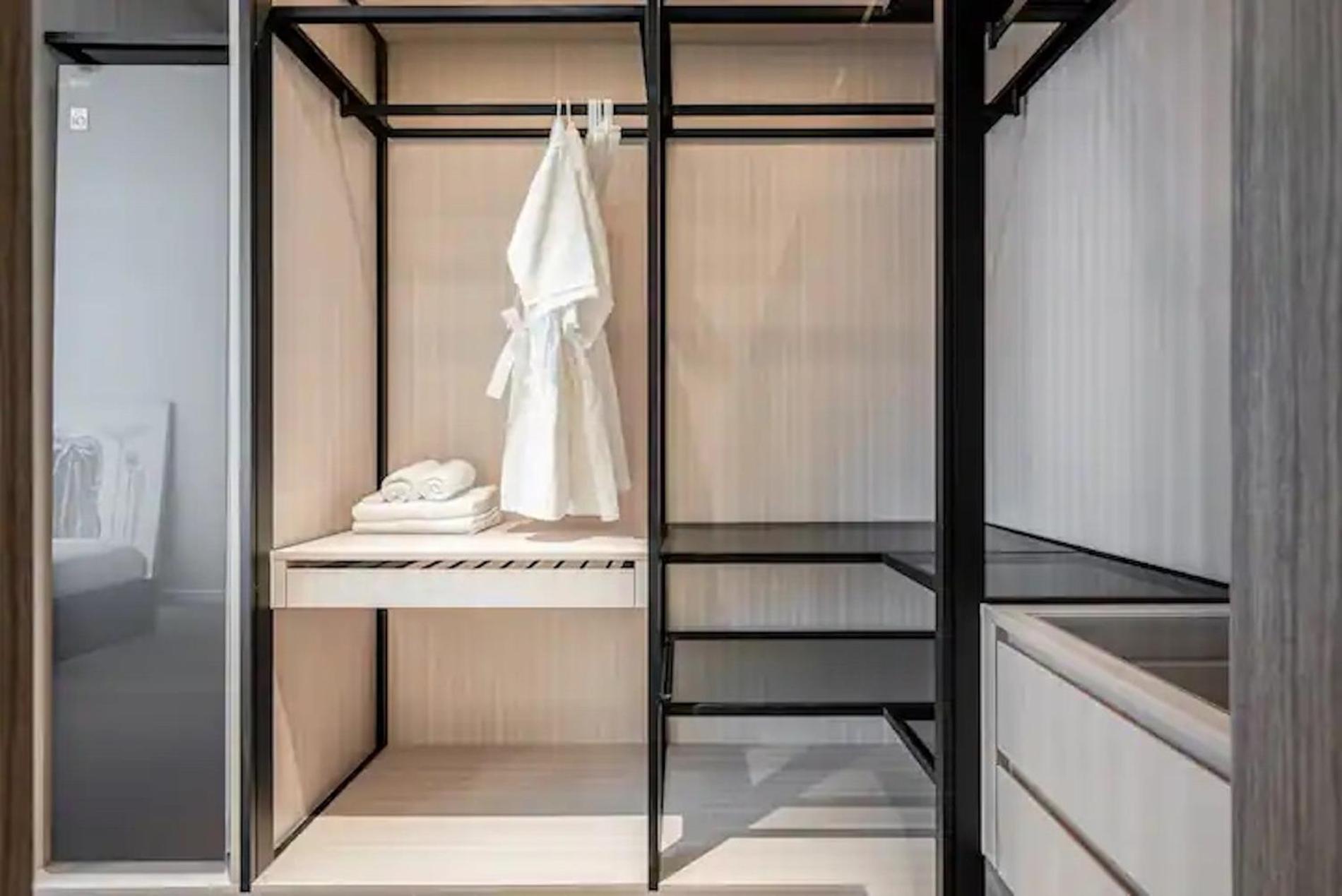The Opera Apartment Cental Saigon Free Pool-Gym-Sauna Room- Golf Mini
