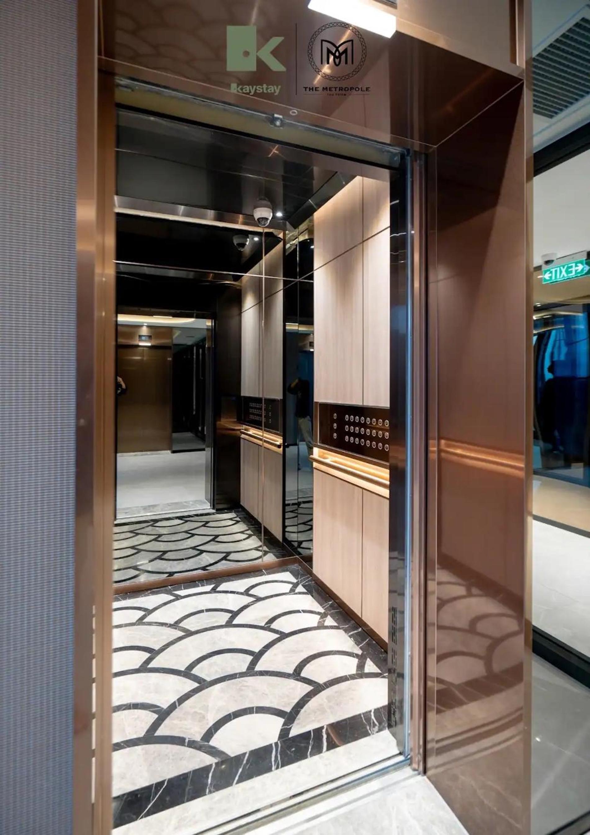 The Opera Apartment Cental Saigon Free Pool-Gym-Sauna Room- Golf Mini