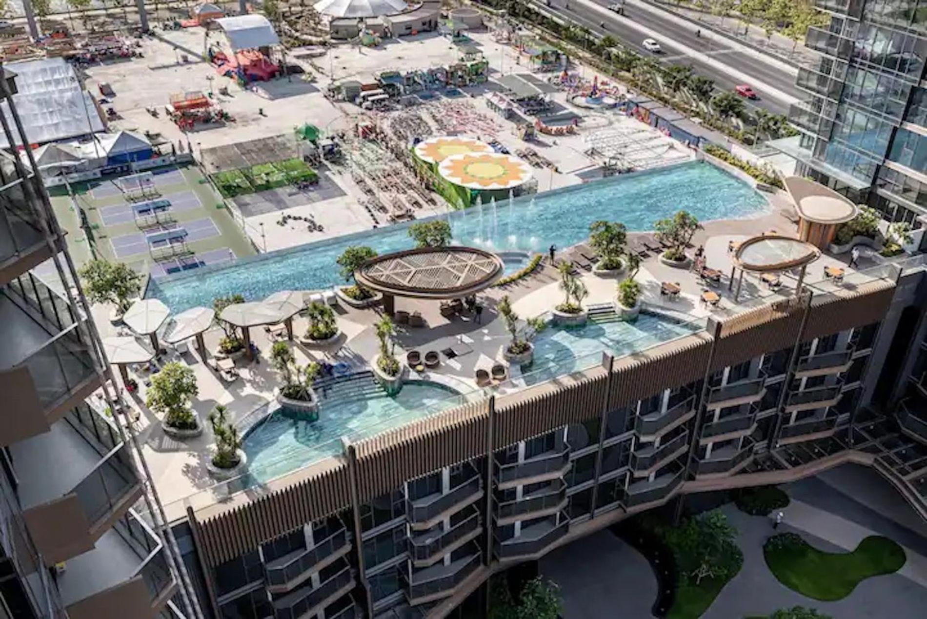 The Opera Apartment Cental Saigon Free Pool-Gym-Sauna Room- Golf Mini