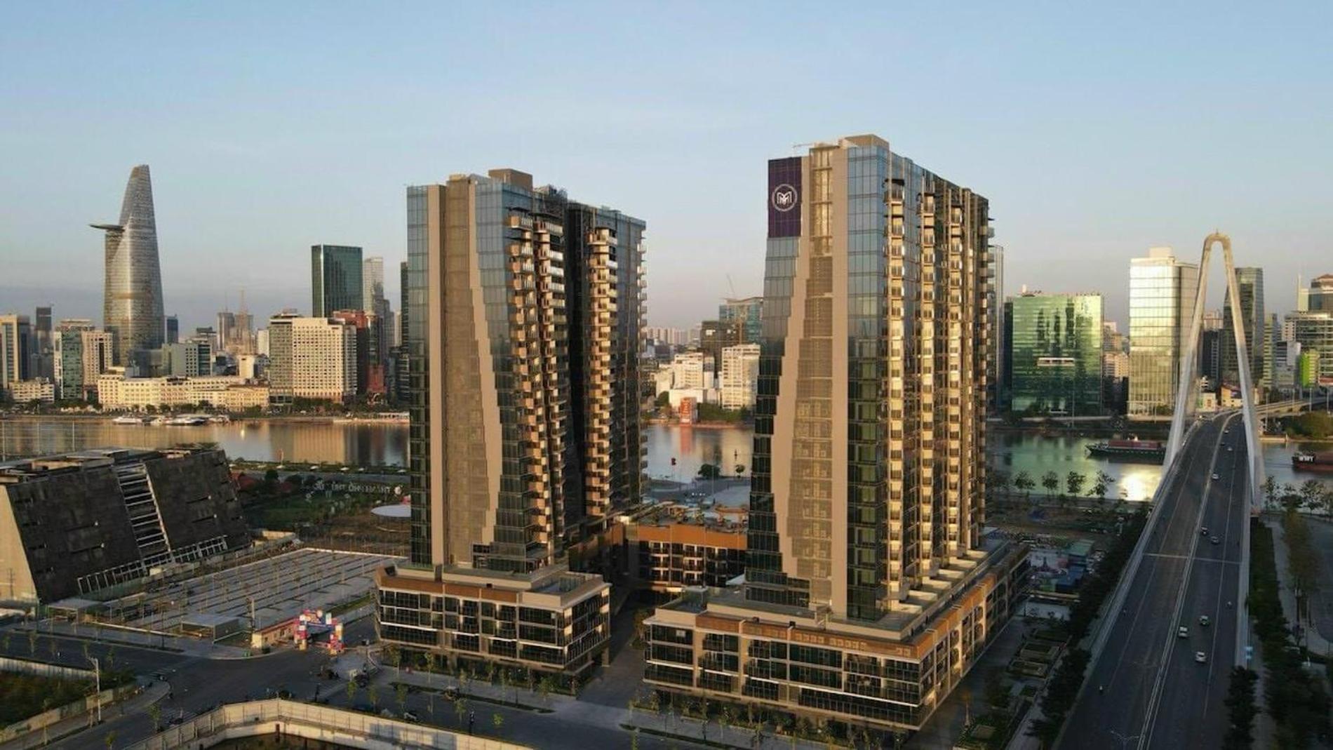 The Opera Apartment Cental Saigon Free Pool-Gym-Sauna Room- Golf Mini