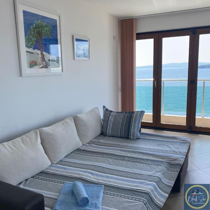 2 Bed Suite, Exclusive Sea Views