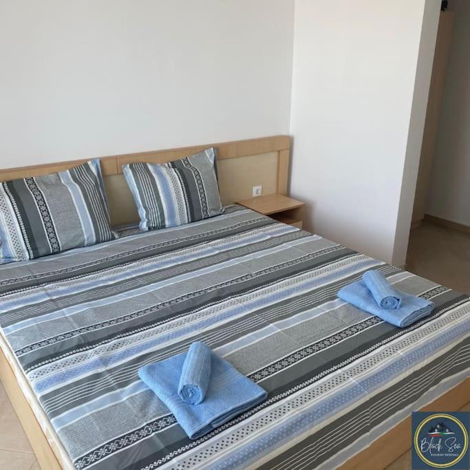 2 Bed Suite, Exclusive Sea Views