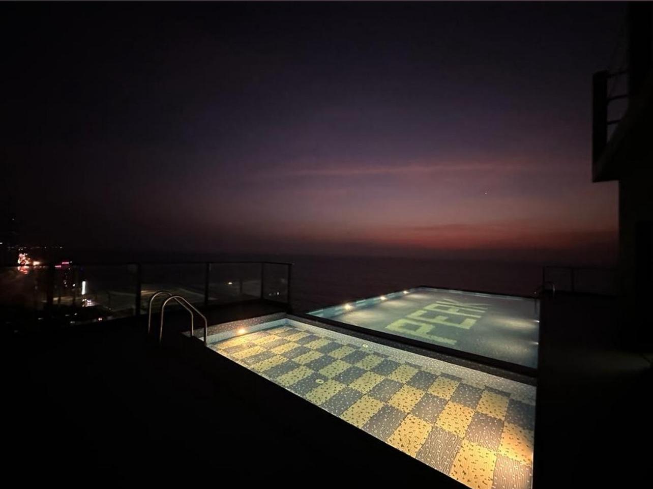 M8 Ocean King Three Bed Apartment