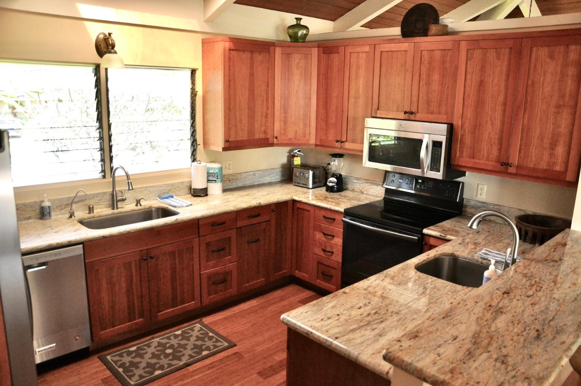 Ocean Breeze Kona Home view 3