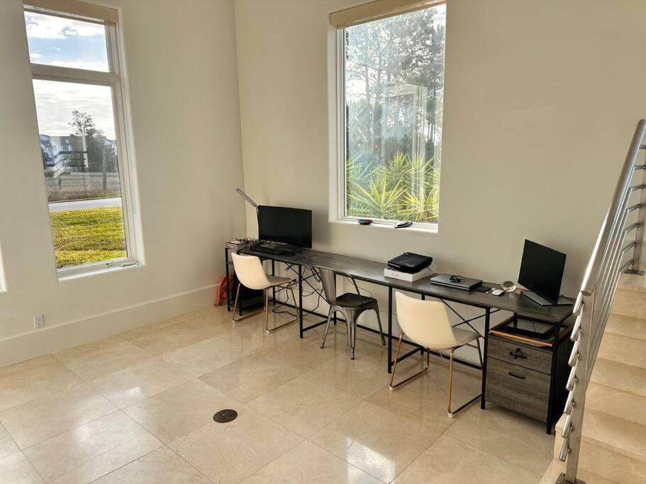 Be A Nomad l Contemporary Palace