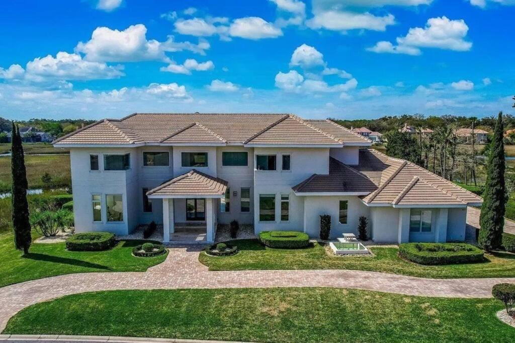 Be A Nomad l Contemporary Palace