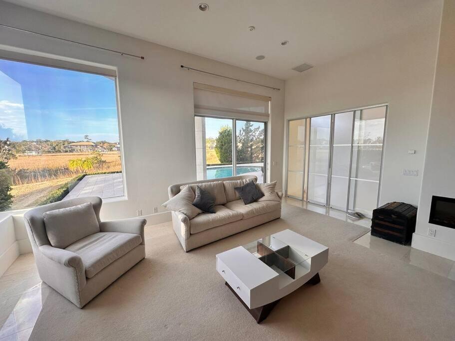 Be A Nomad l Contemporary Palace