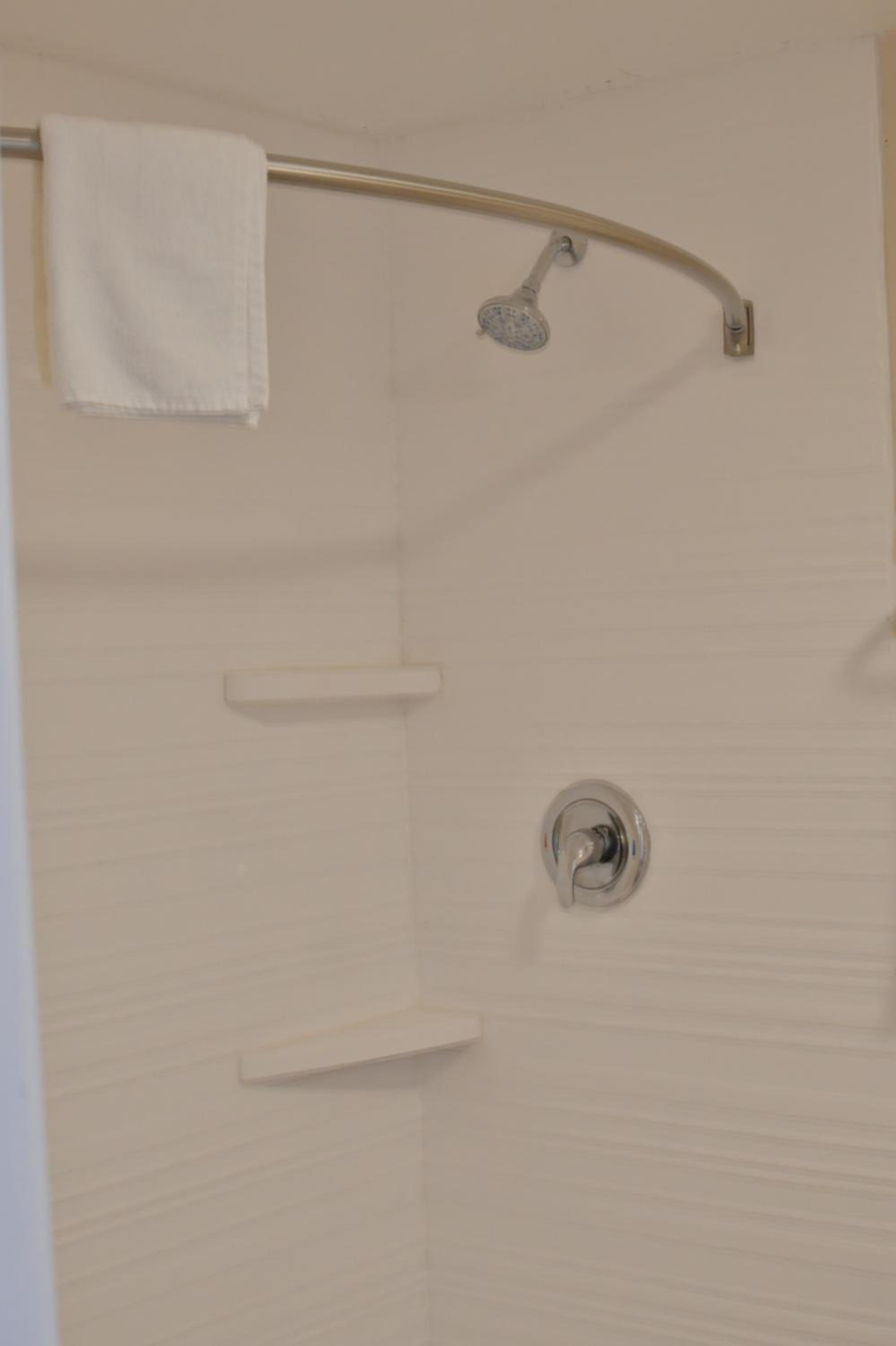 Klamath Falls Vacations - A-1 Budget Motel - Property Image 68