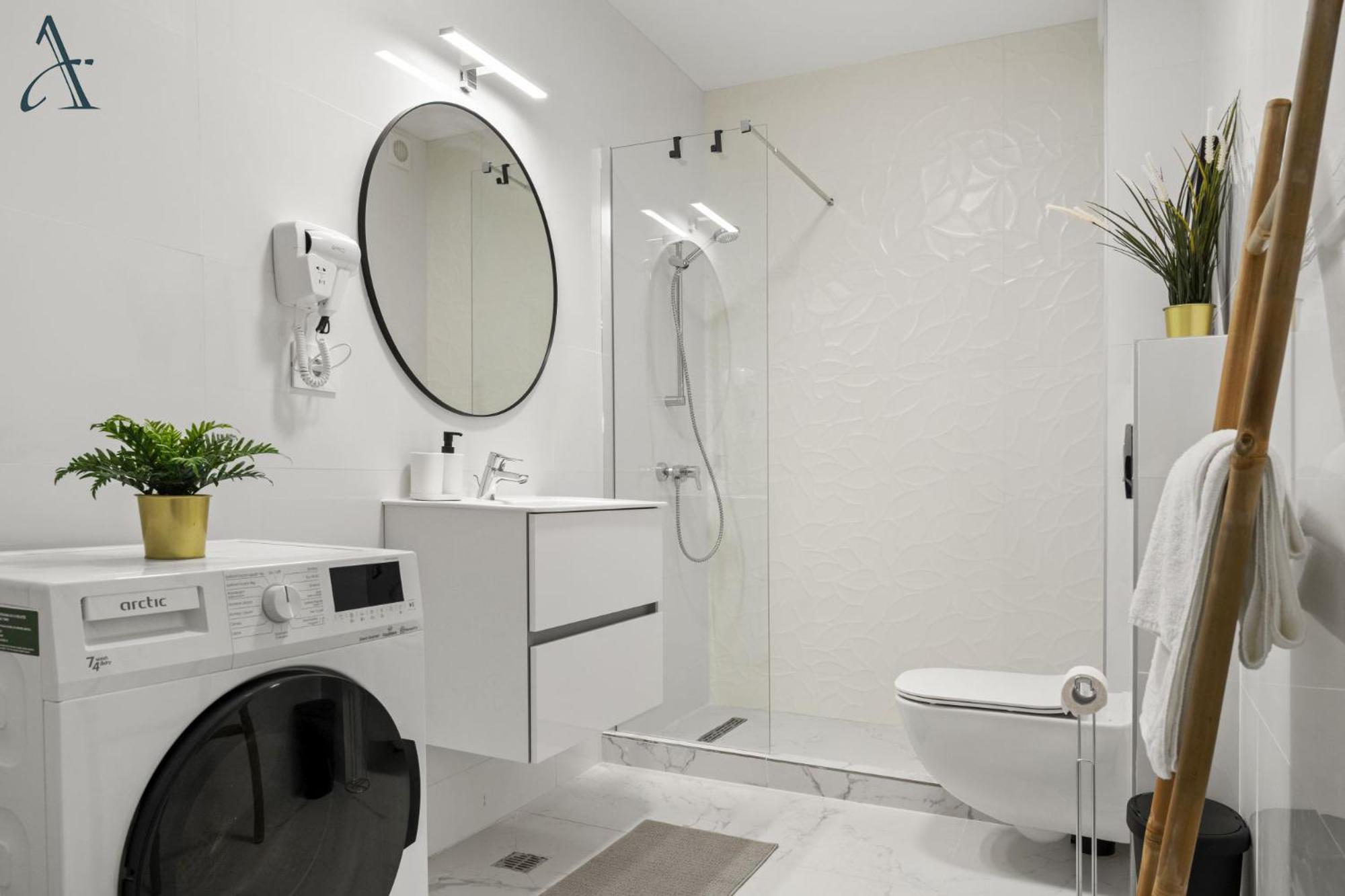 Ivory Charming Studio