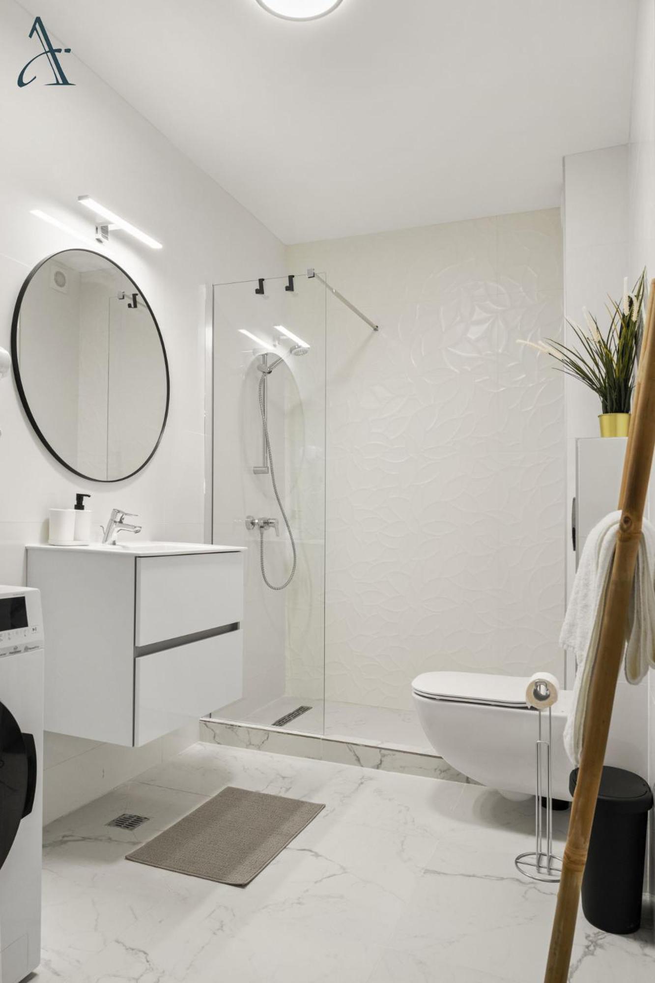 Ivory Charming Studio