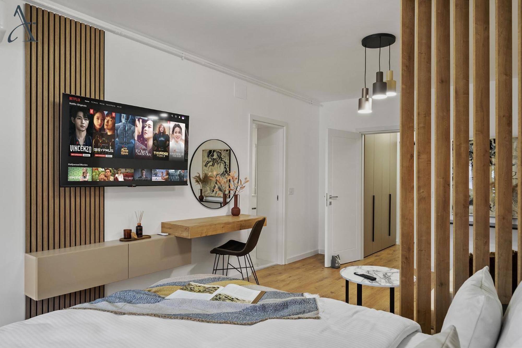 Ivory Charming Studio