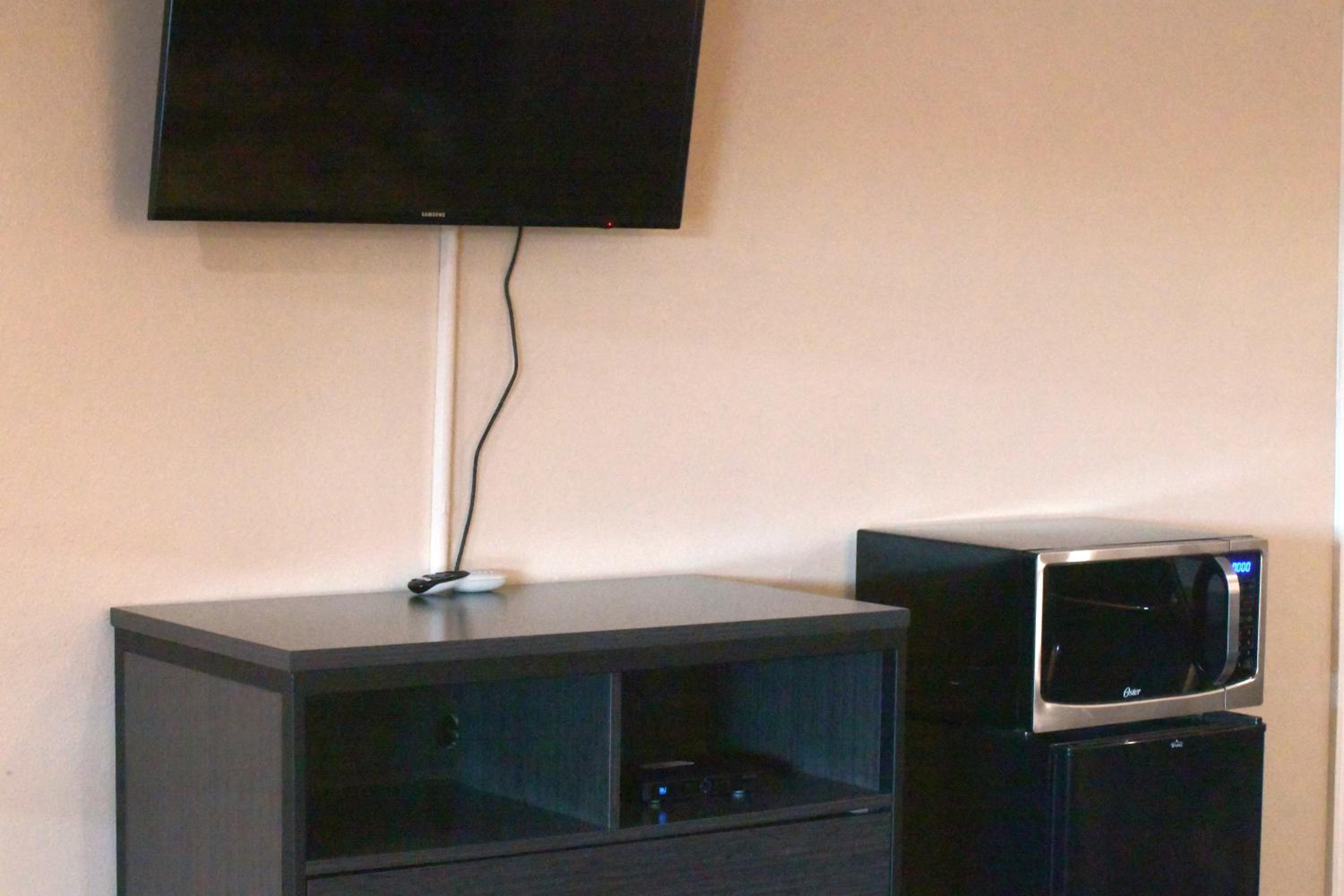 Klamath Falls Vacations - A-1 Budget Motel - Property Image 34