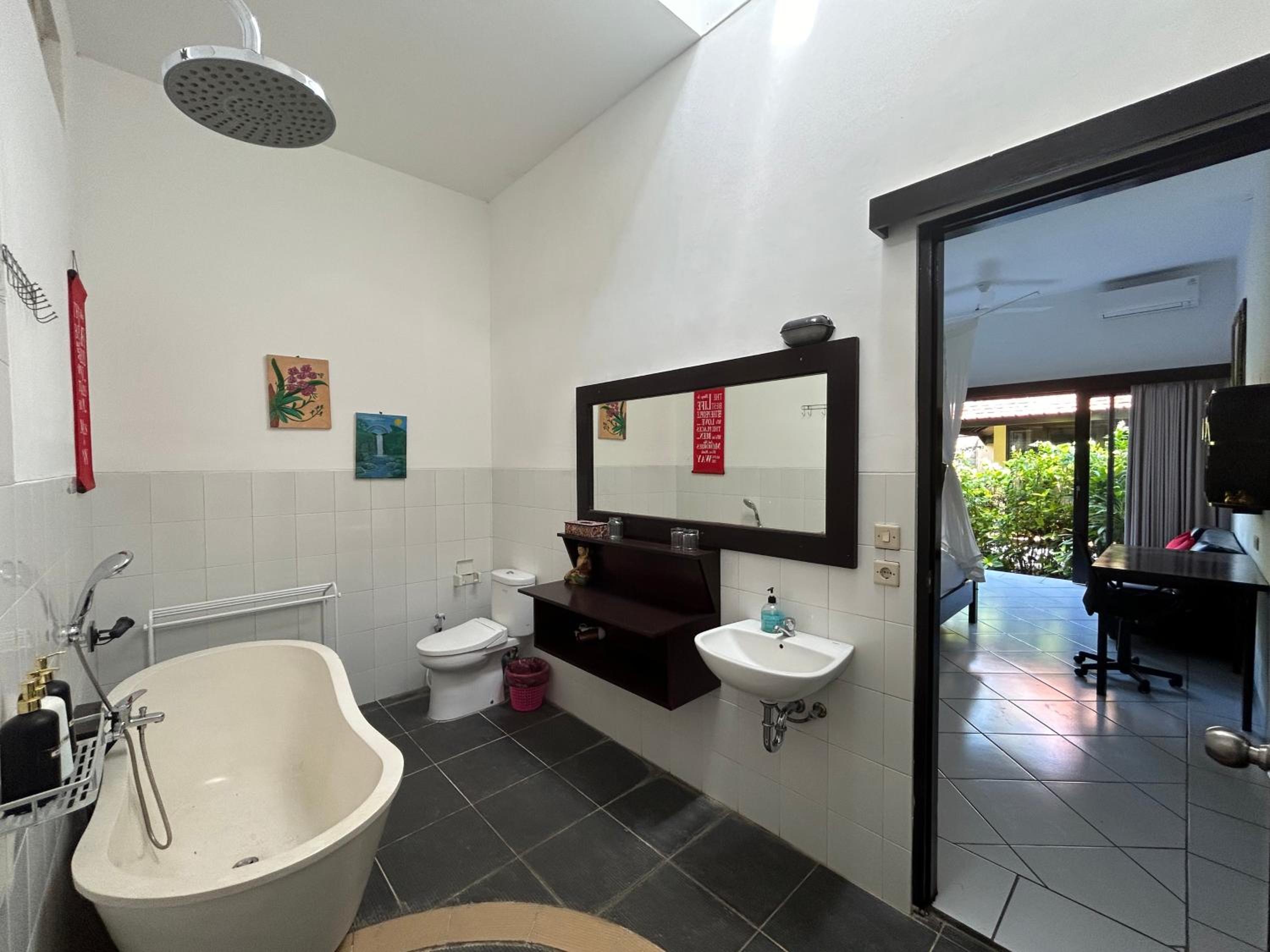 Entire 4-Pavilion Villa For 12-Plus Pax - Ambary Ubud view 5