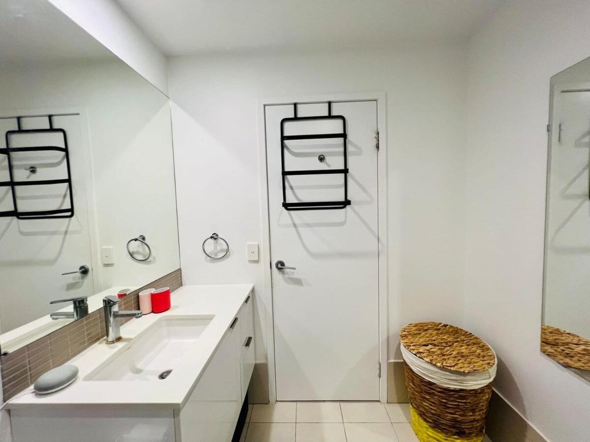 CASSA PLAZA - Cosy 1 Bedroom Apt South Brisbane Managed by The Cassa