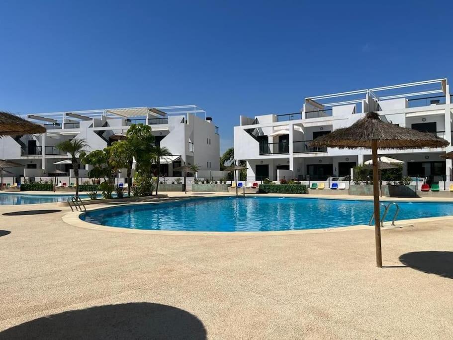 Mil palmeras Beach