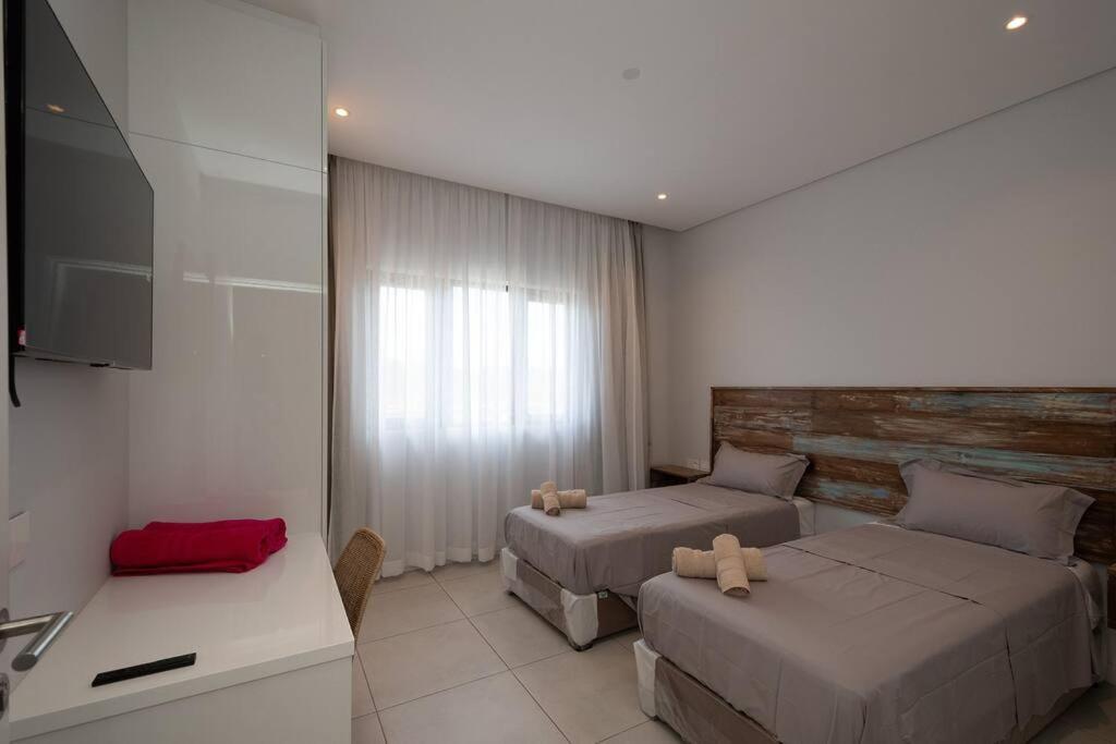 Luxueux Appartement 3 Chambres situé à La Pointe view 2