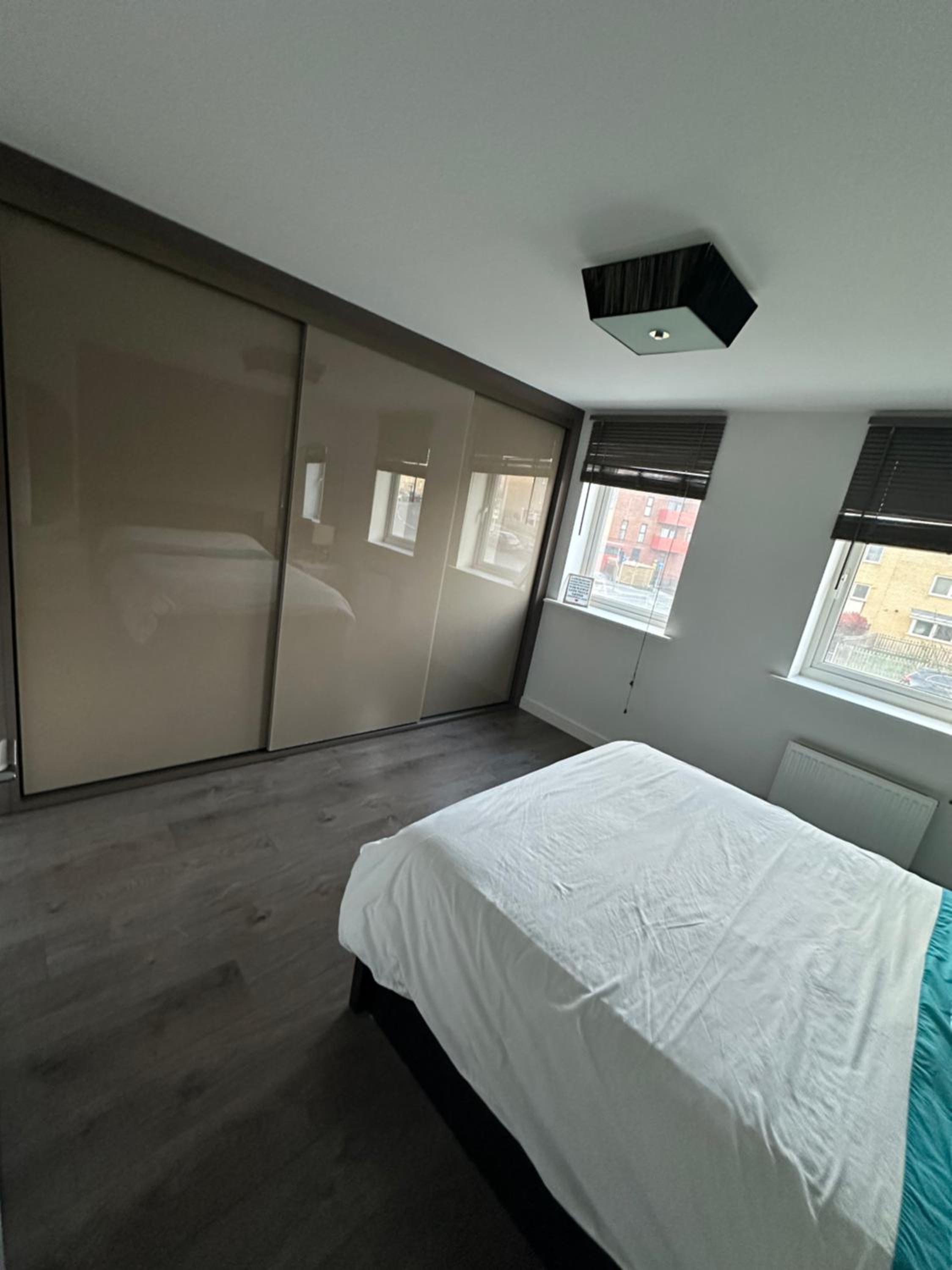 Spacious Double Room in New Development Near Station