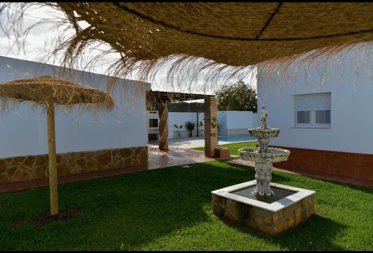 Villa Luna Novo Santi Petri