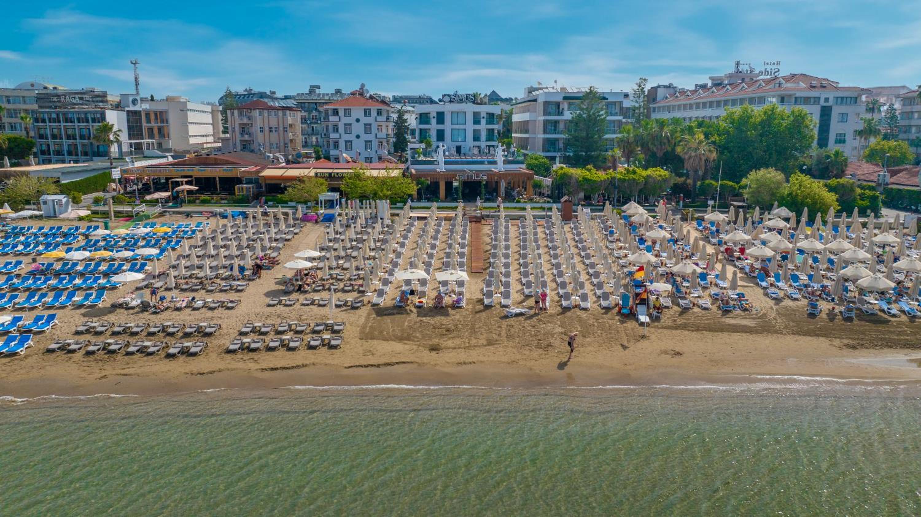 Simus Beach Hotel - Image 35