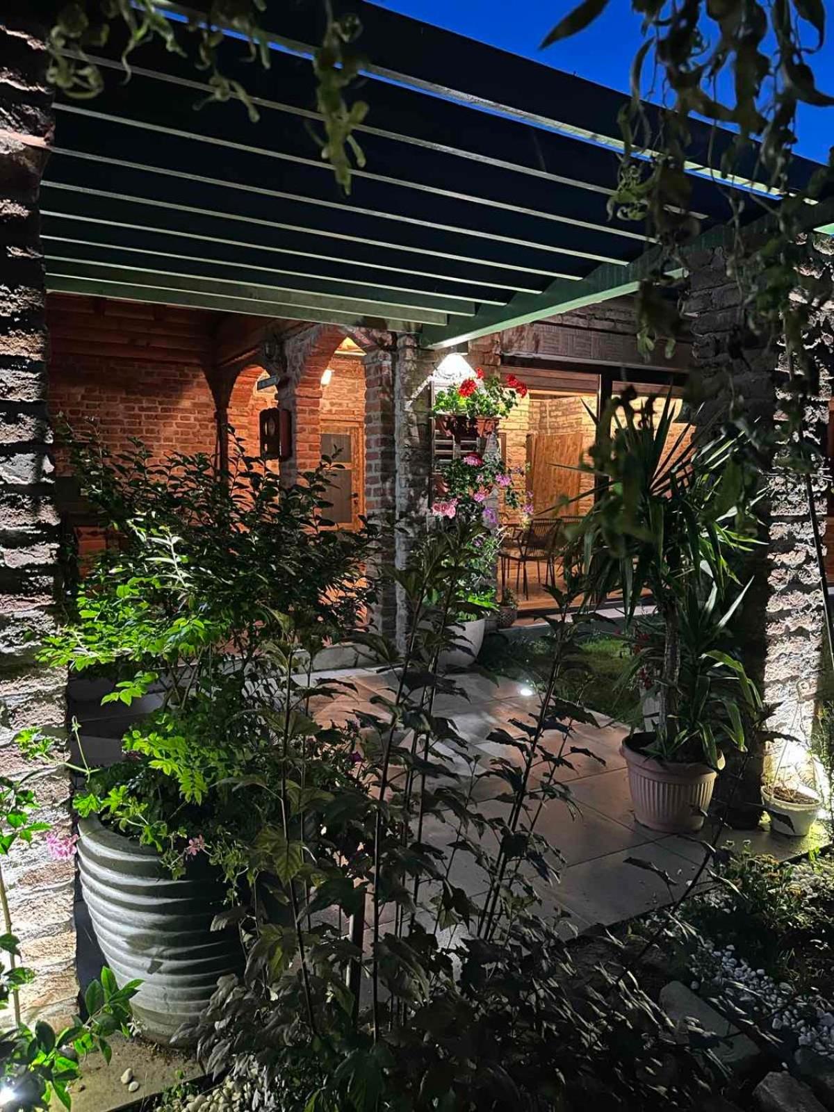 Charming place in the nature-Casita Iris