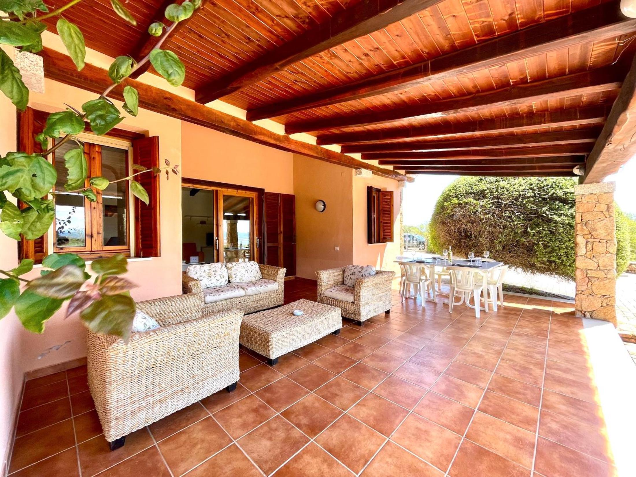 VILLA Lu FRAILI IMMERSA NELLA NATURA VISTA MARE view 5