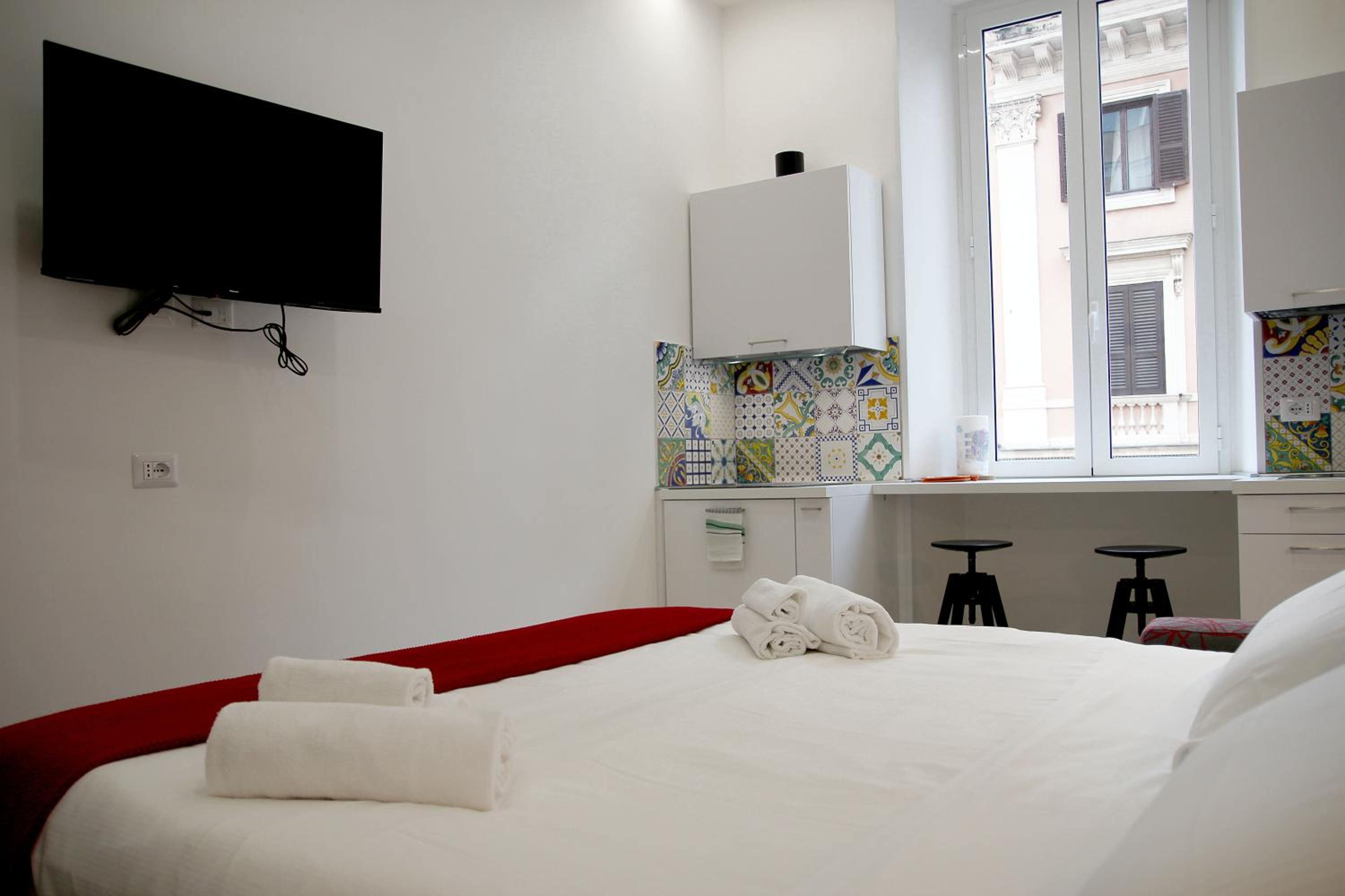 New Joyful Guest House