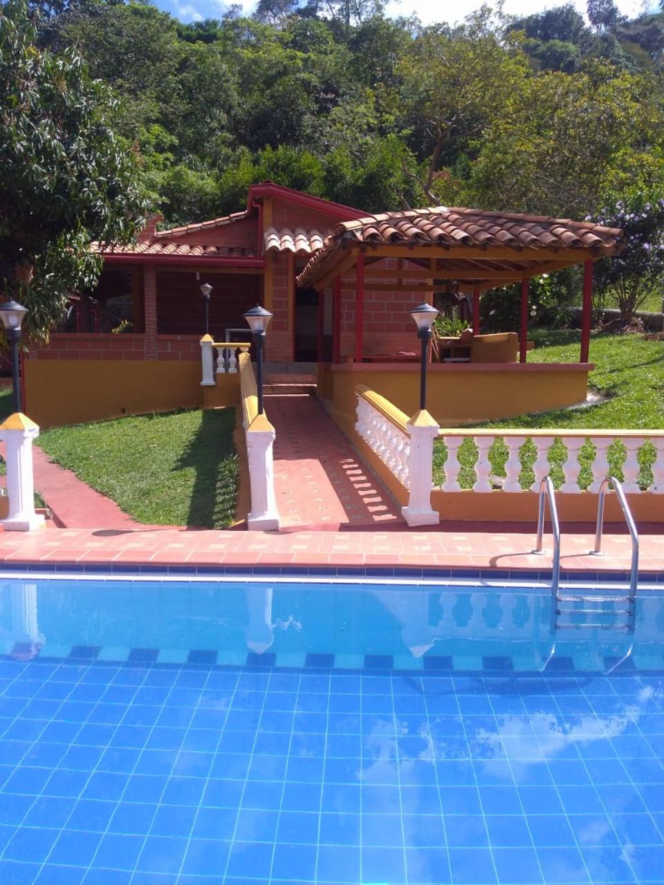 Villa Yolanda