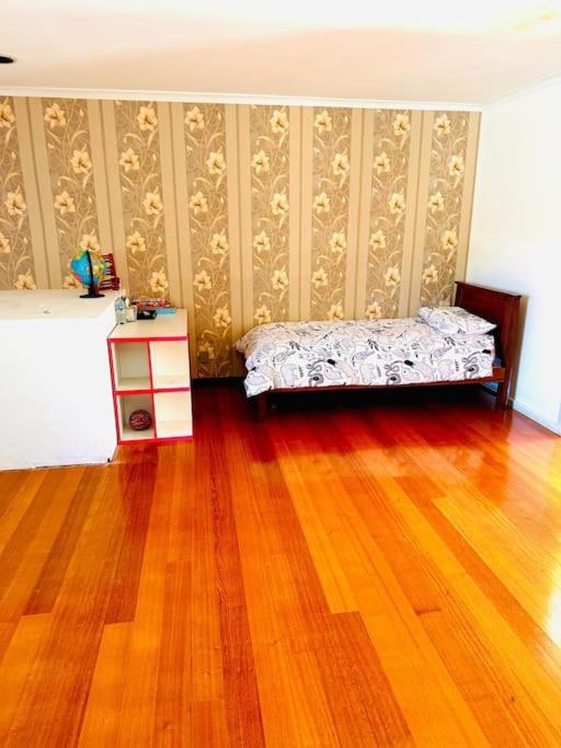 Holiday House