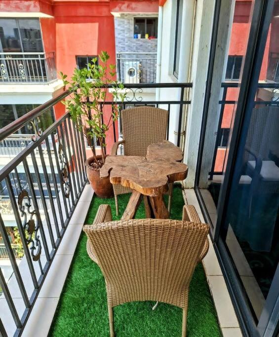 Quins Apartment