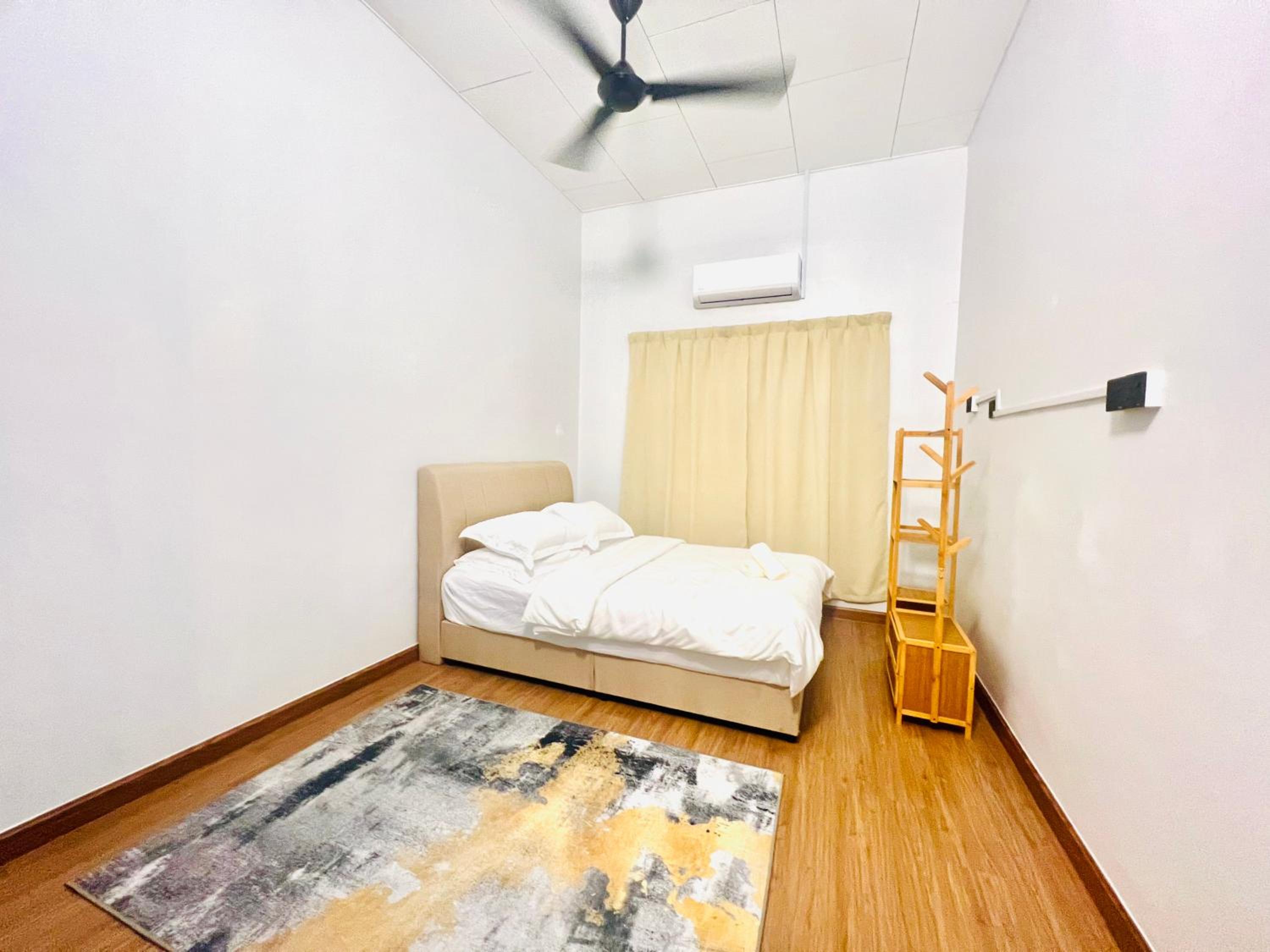 Corner House - Three Bedroom Quayside Rimbayu Kg Lombong Jalan Kebun Puchong photo 8