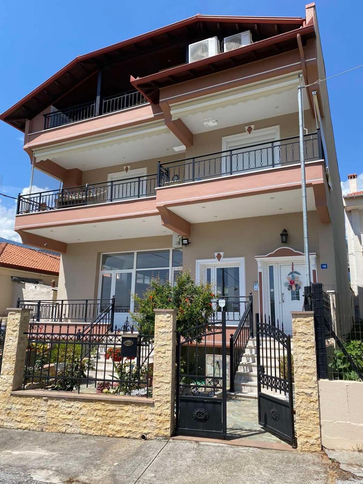 Zeusplace Maria's Olympus Apartment photo 5