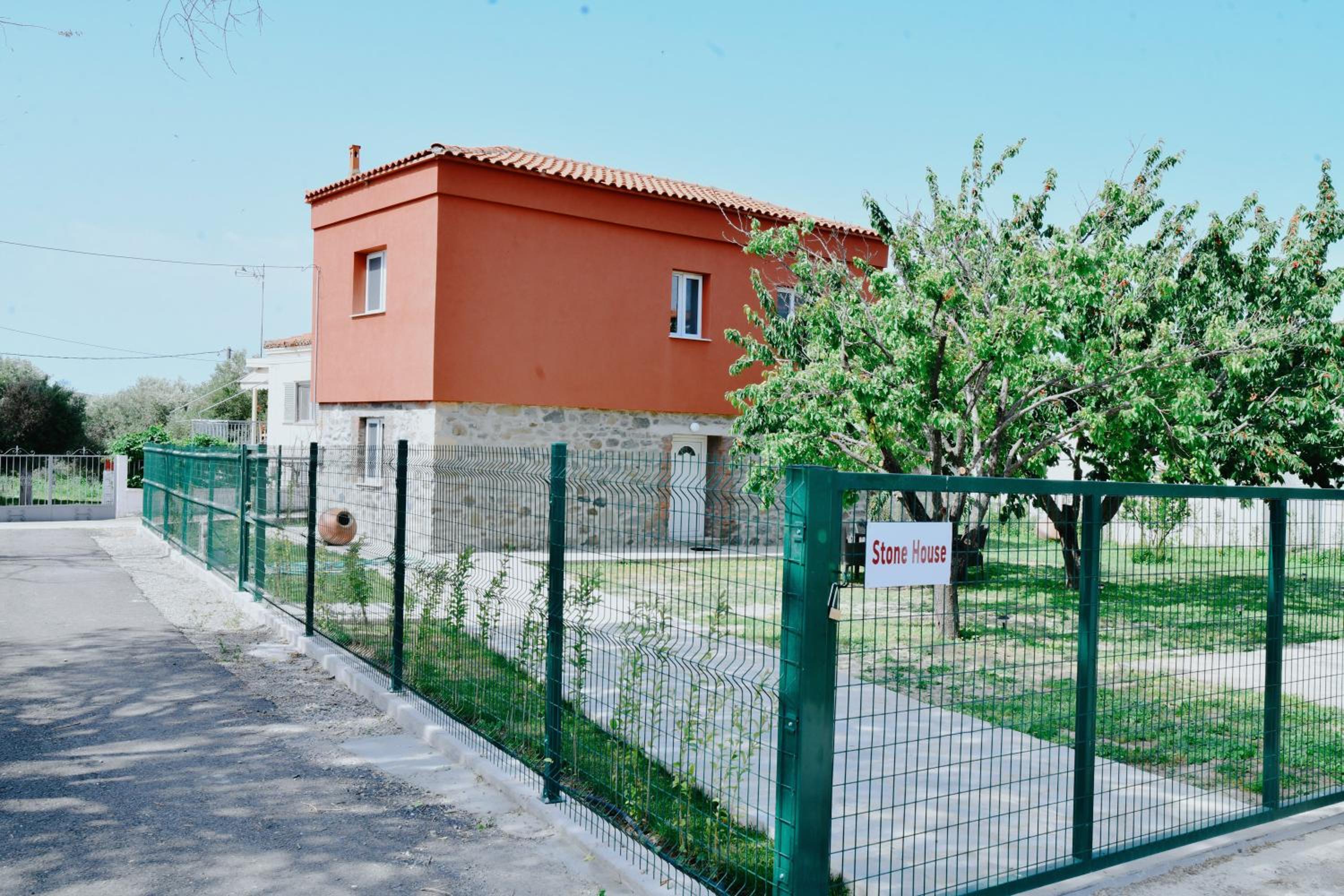 Photo 44