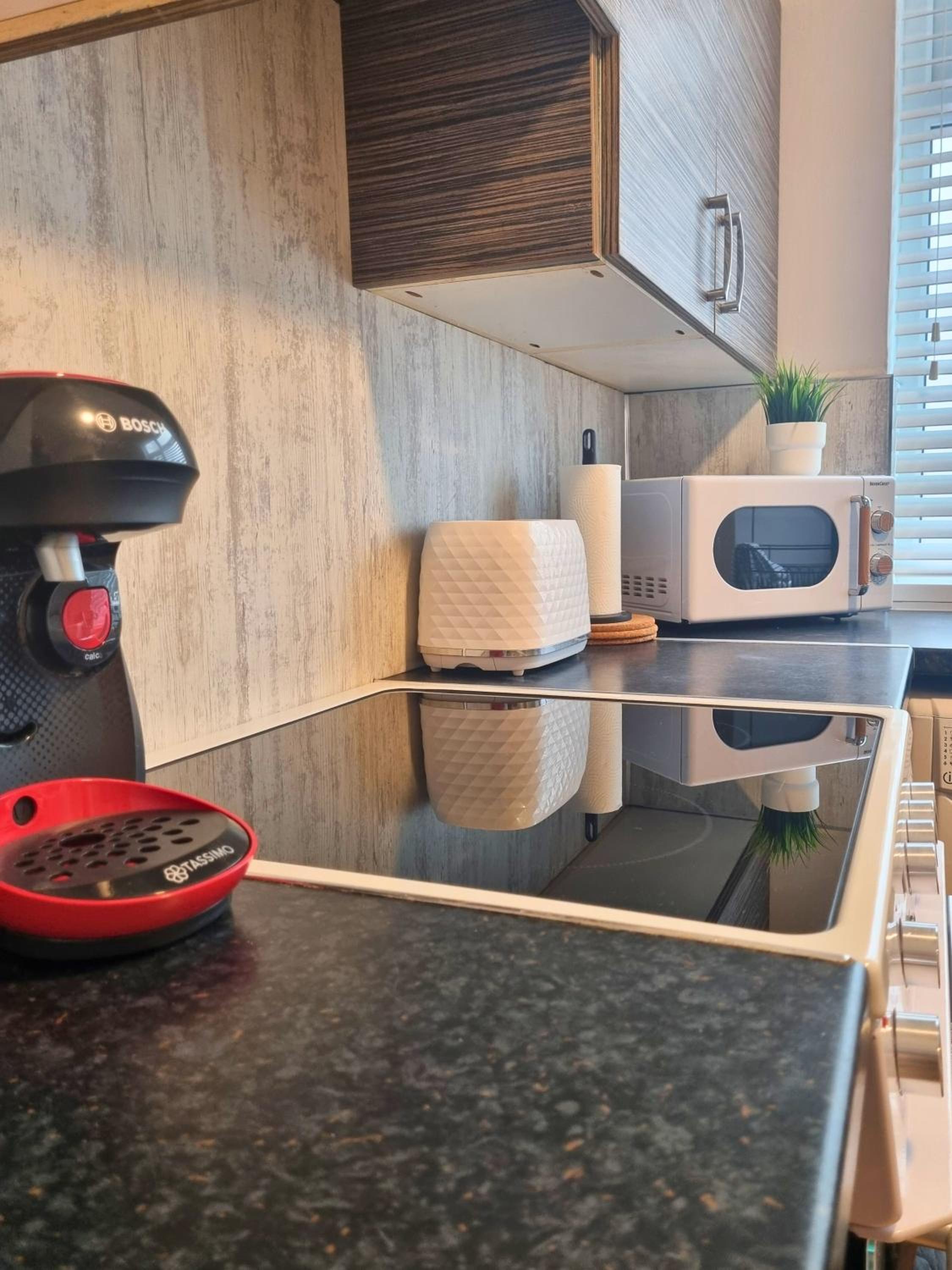 Spacious Harbour Family Apartment - Princess Yellow 1 view 2