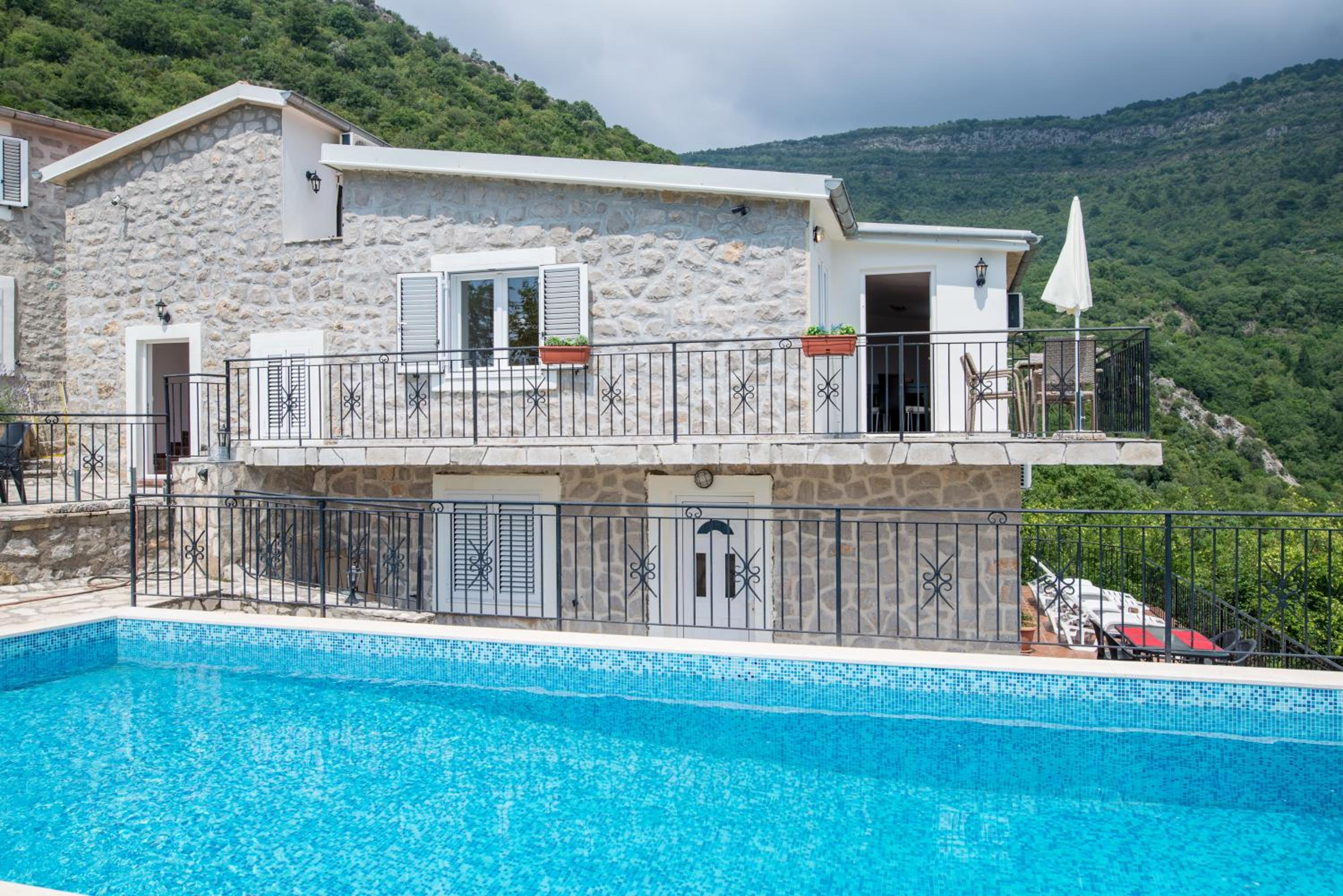 Palmagora Villas