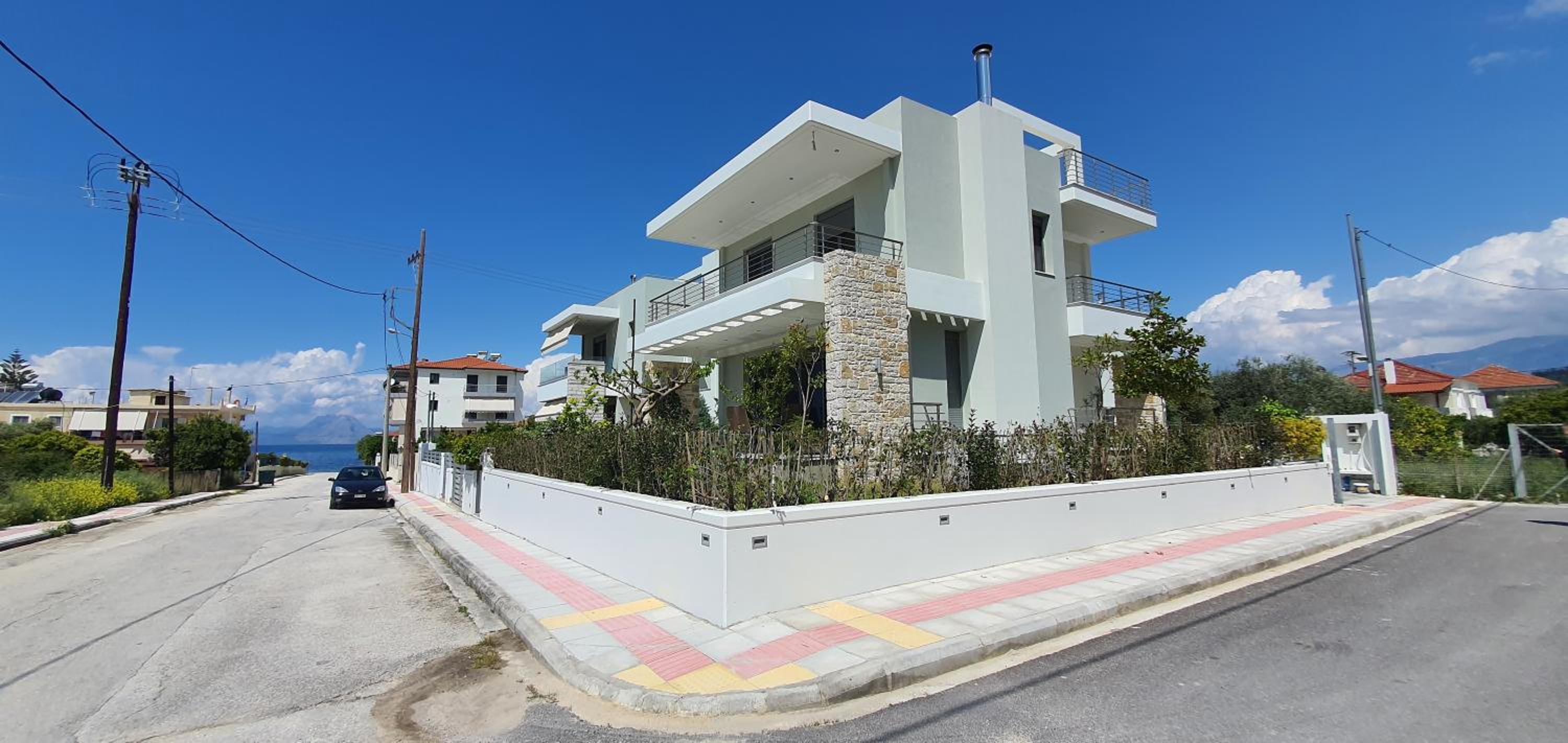 Villa Demiris at Vrachneika Beach